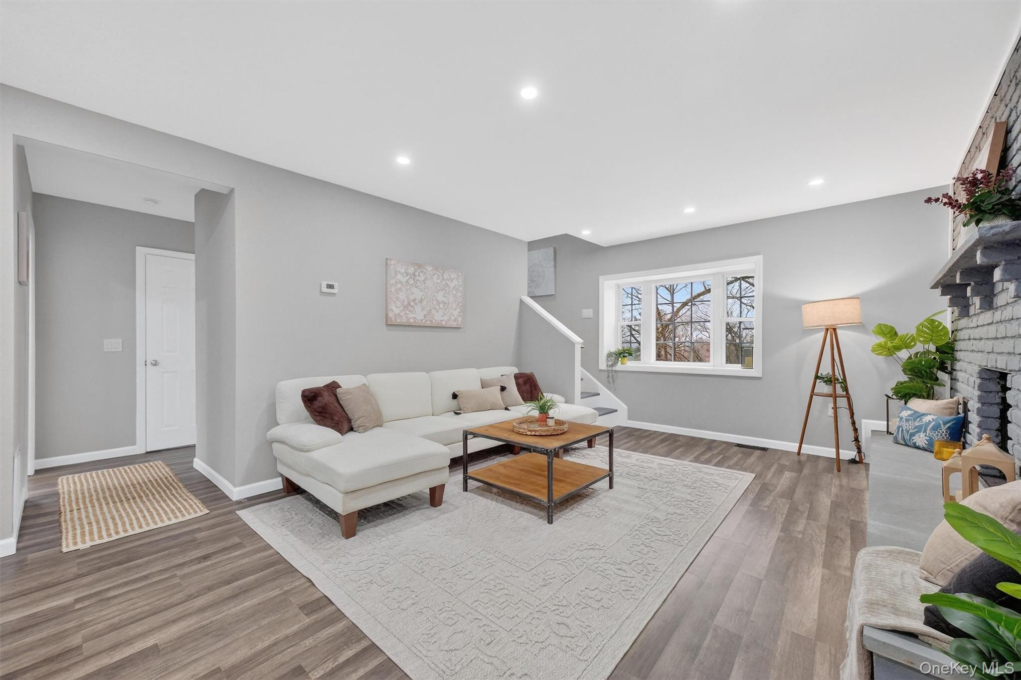 Single Family Avon Putnam County, NY 10537, MLS-955612-13