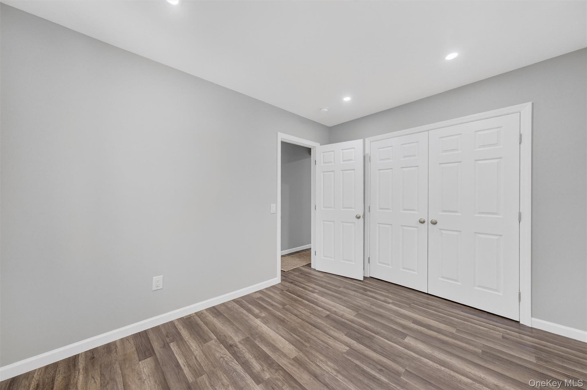 Single Family Avon Putnam County, NY 10537, MLS-955612-24