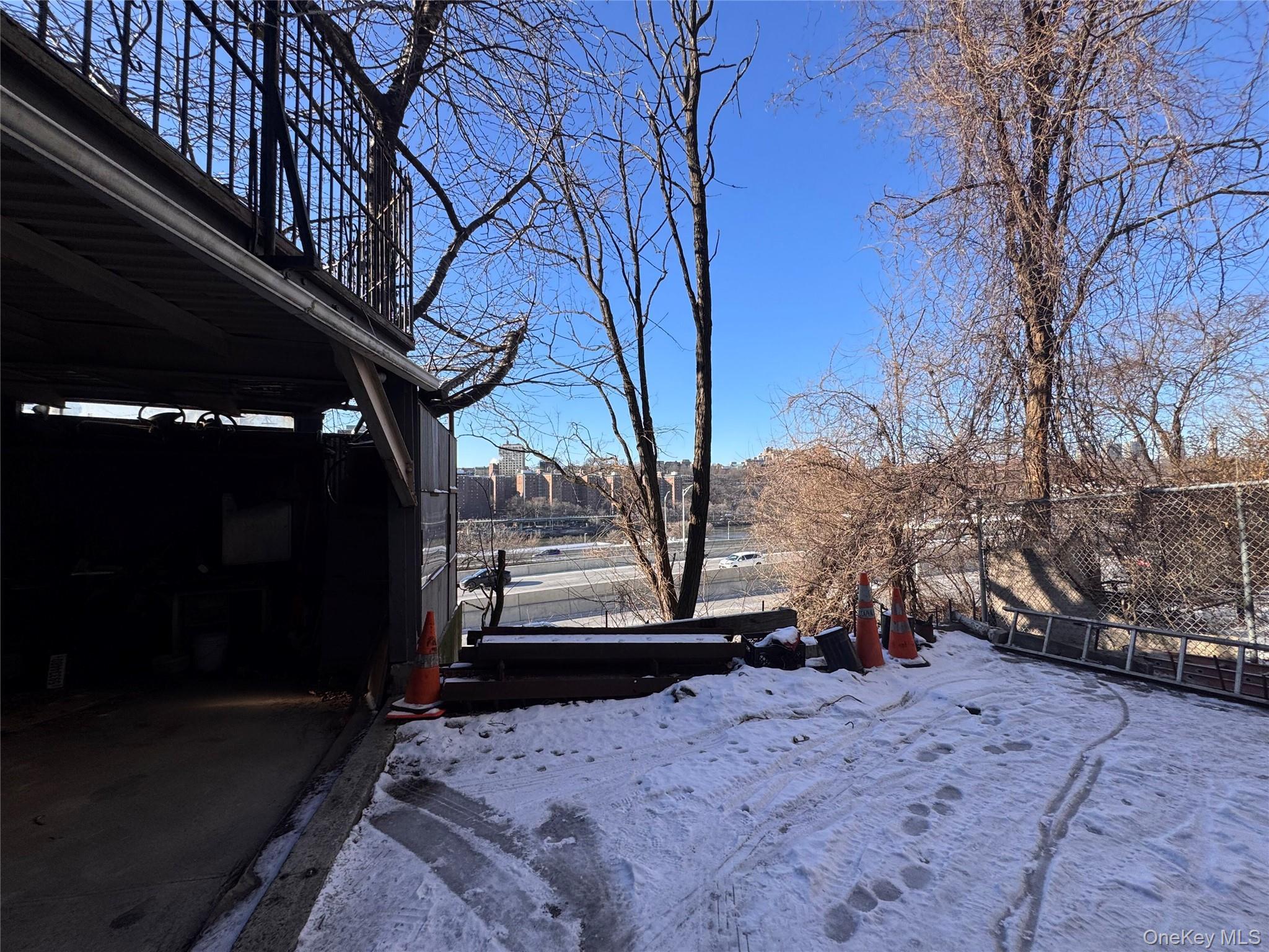 Single Family Summit  Bronx, NY 10452, MLS-955638-2