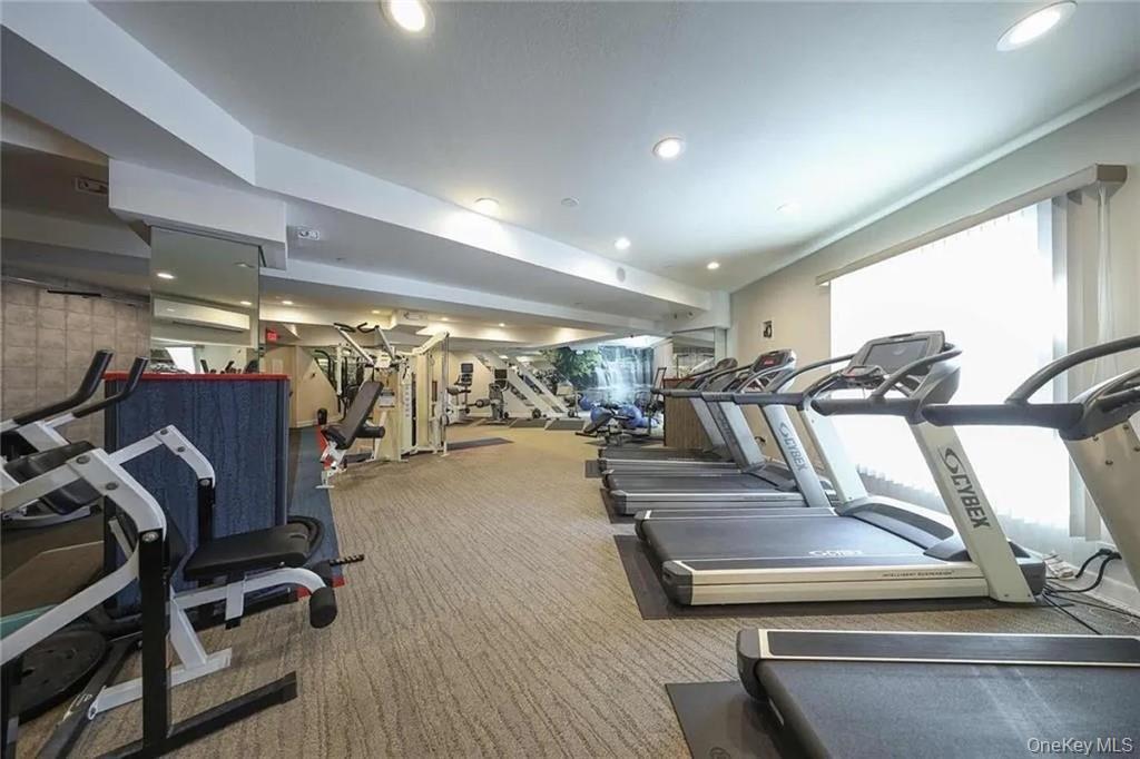 Coop Brighton 1st  Brooklyn, NY 11235, MLS-955647-30