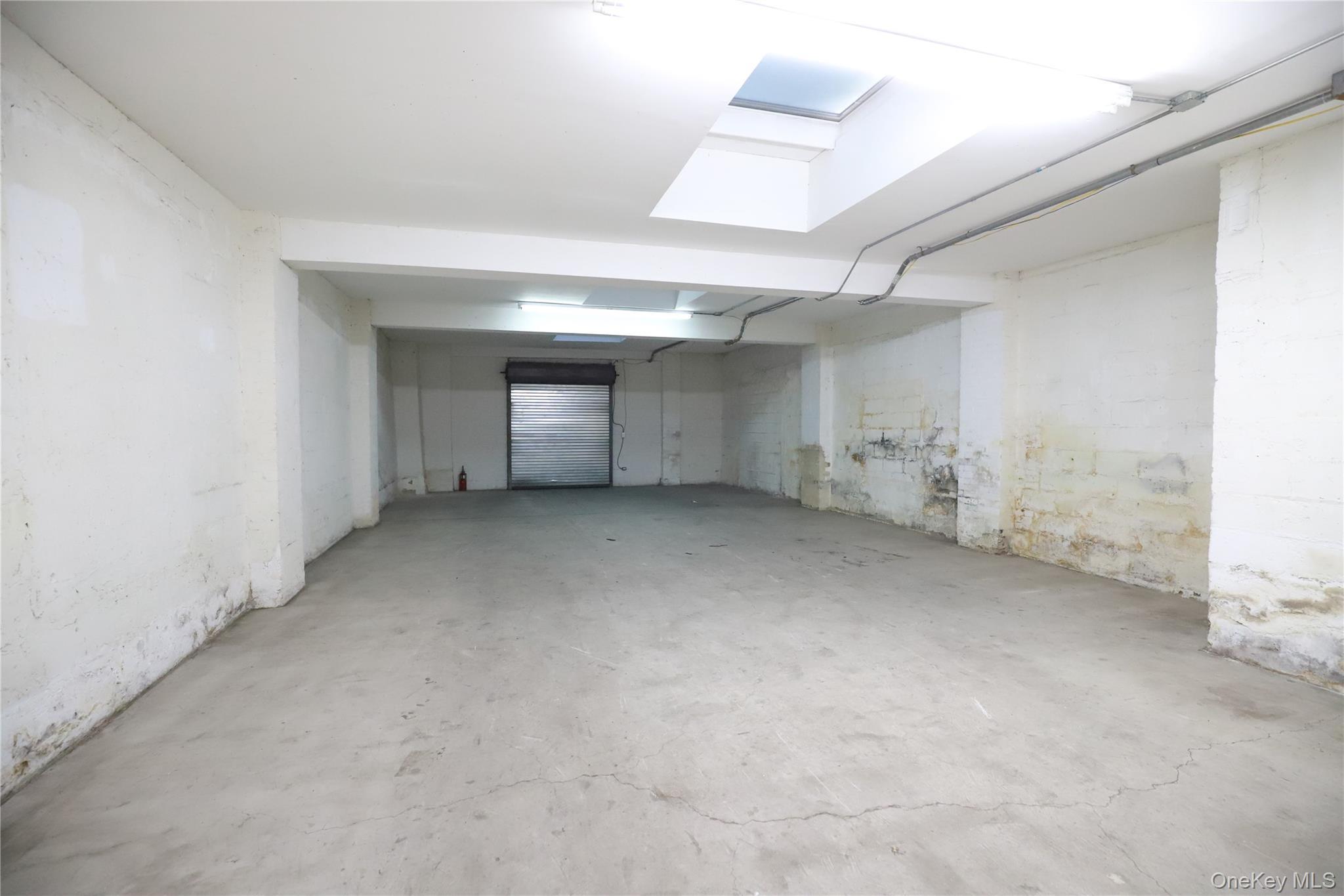 Commercial Lease 37th  Queens, NY 11106, MLS-955658-12