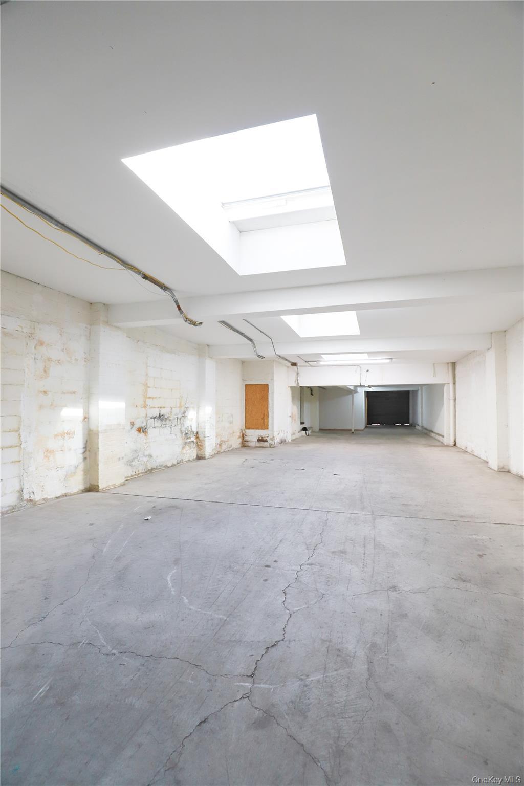 Commercial Lease 37th  Queens, NY 11106, MLS-955658-9