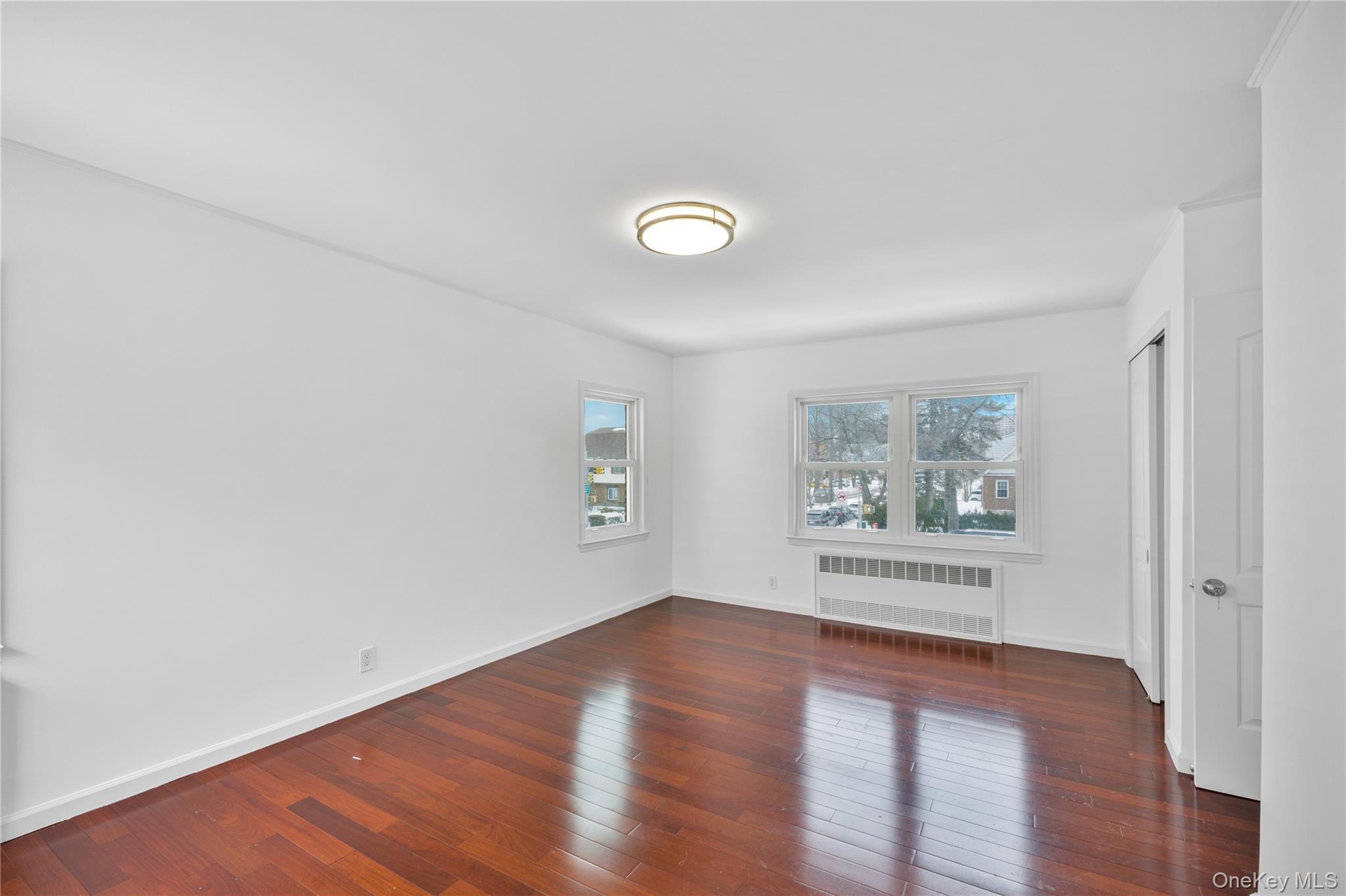 Single Family Utopia Queens, NY 11365, MLS-955659-20