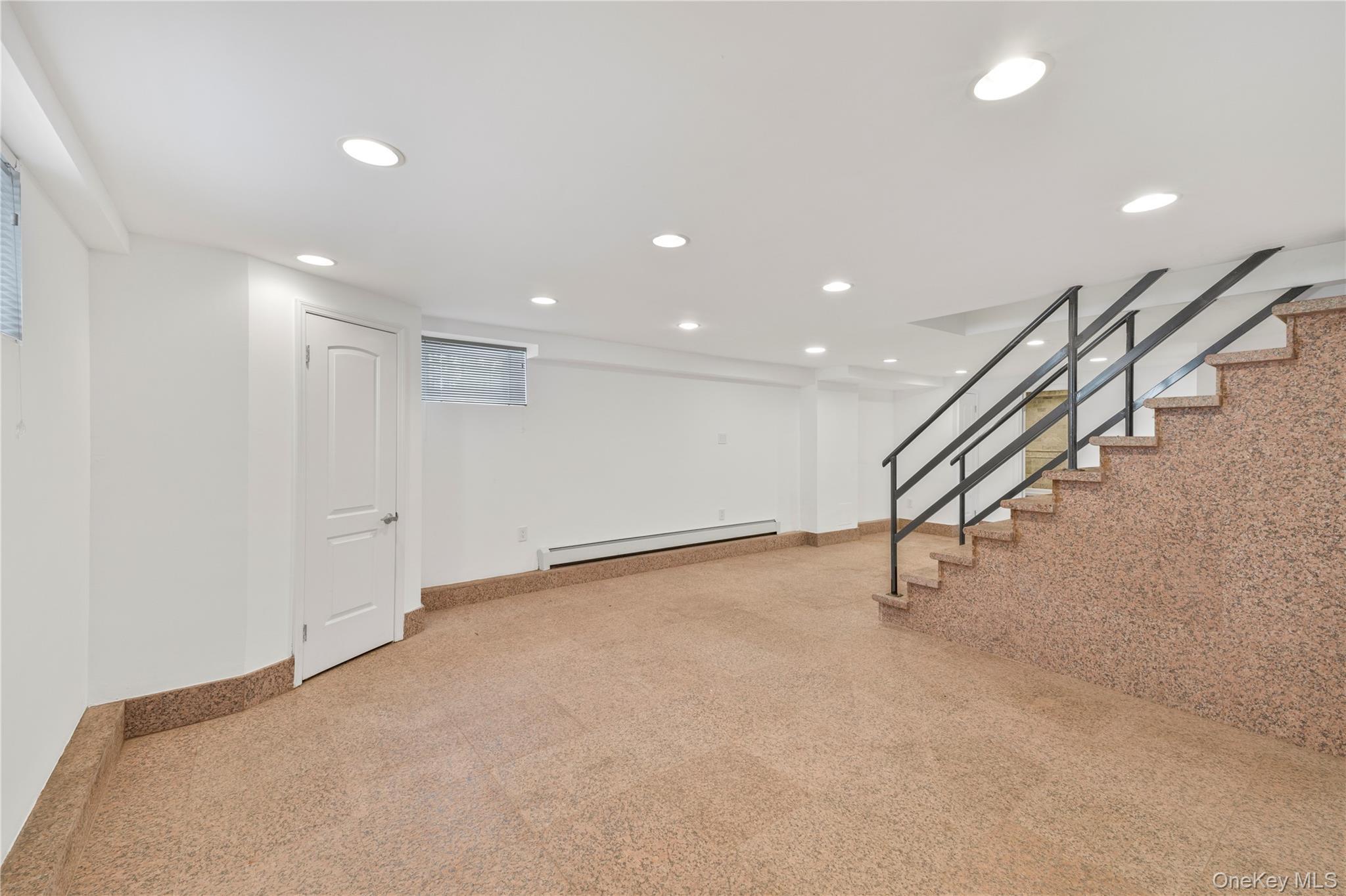 Single Family Utopia Queens, NY 11365, MLS-955659-5