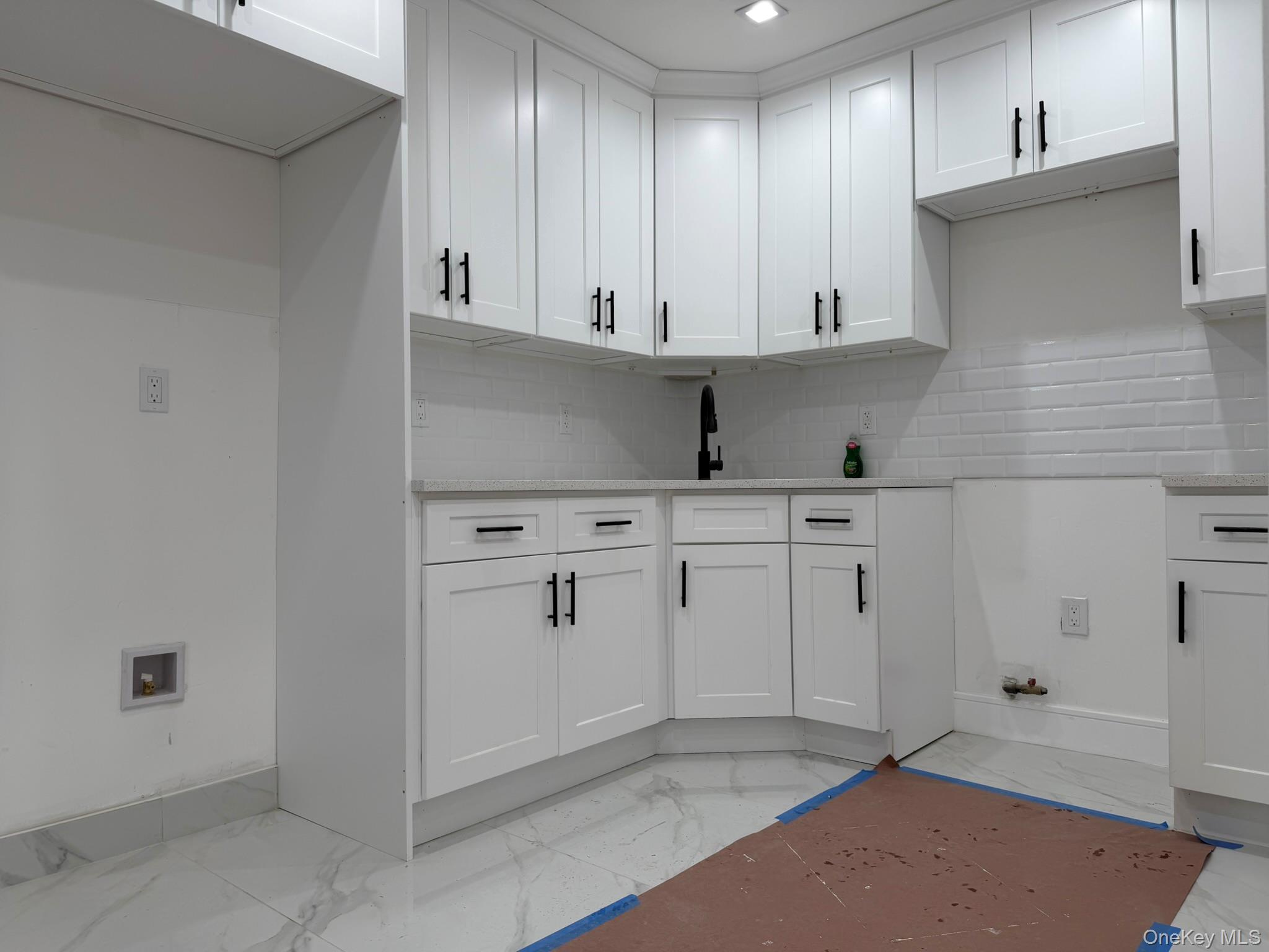 Single Family 66th  Queens, NY 11377, MLS-955673-3