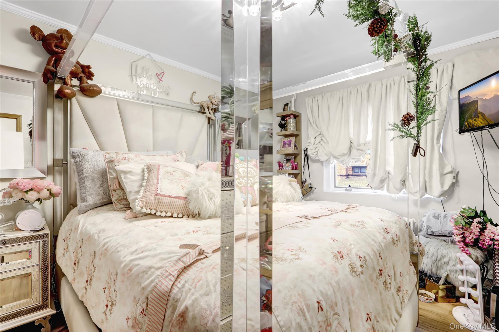 Single Family 77th Queens, NY 11379, MLS-955686-10