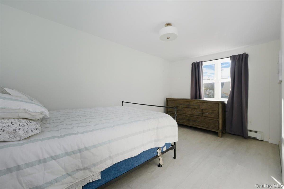 Single Family Huntington  Bronx, NY 10465, MLS-955692-18