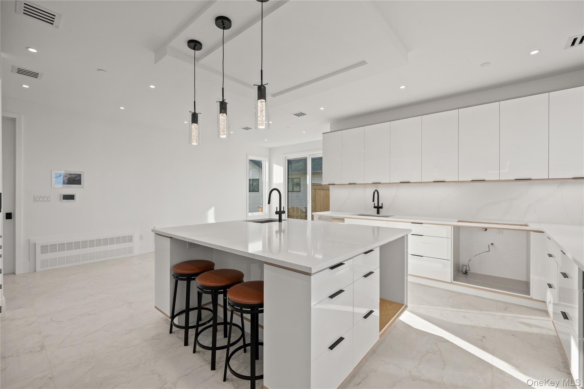 Condo Dykstras  Rockland County, NY 10952, MLS-955694-12