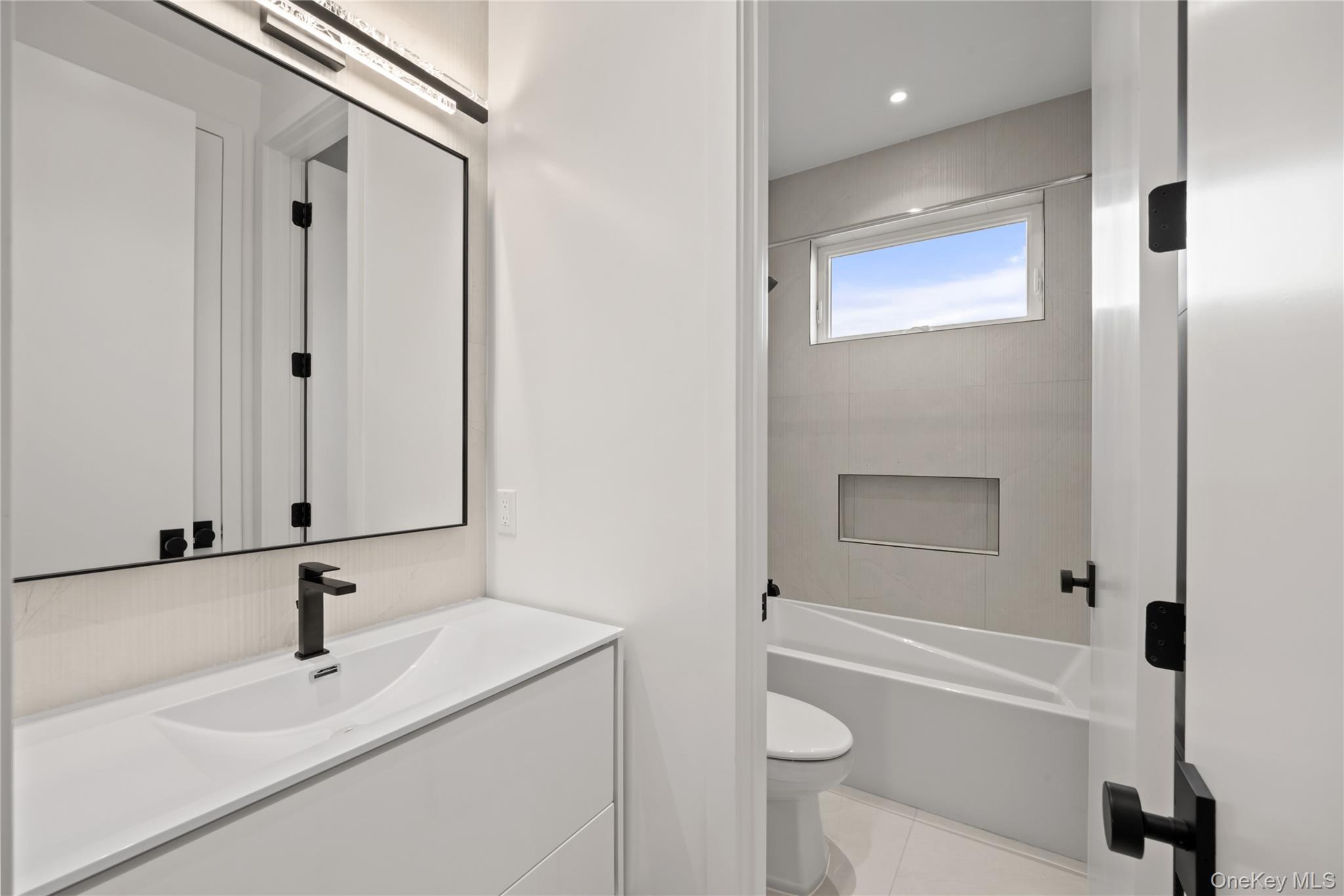 Condo Dykstras  Rockland County, NY 10952, MLS-955694-34