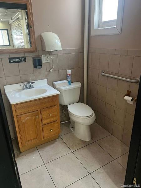 Single Family Linden  Queens, NY 11417, MLS-955717-8