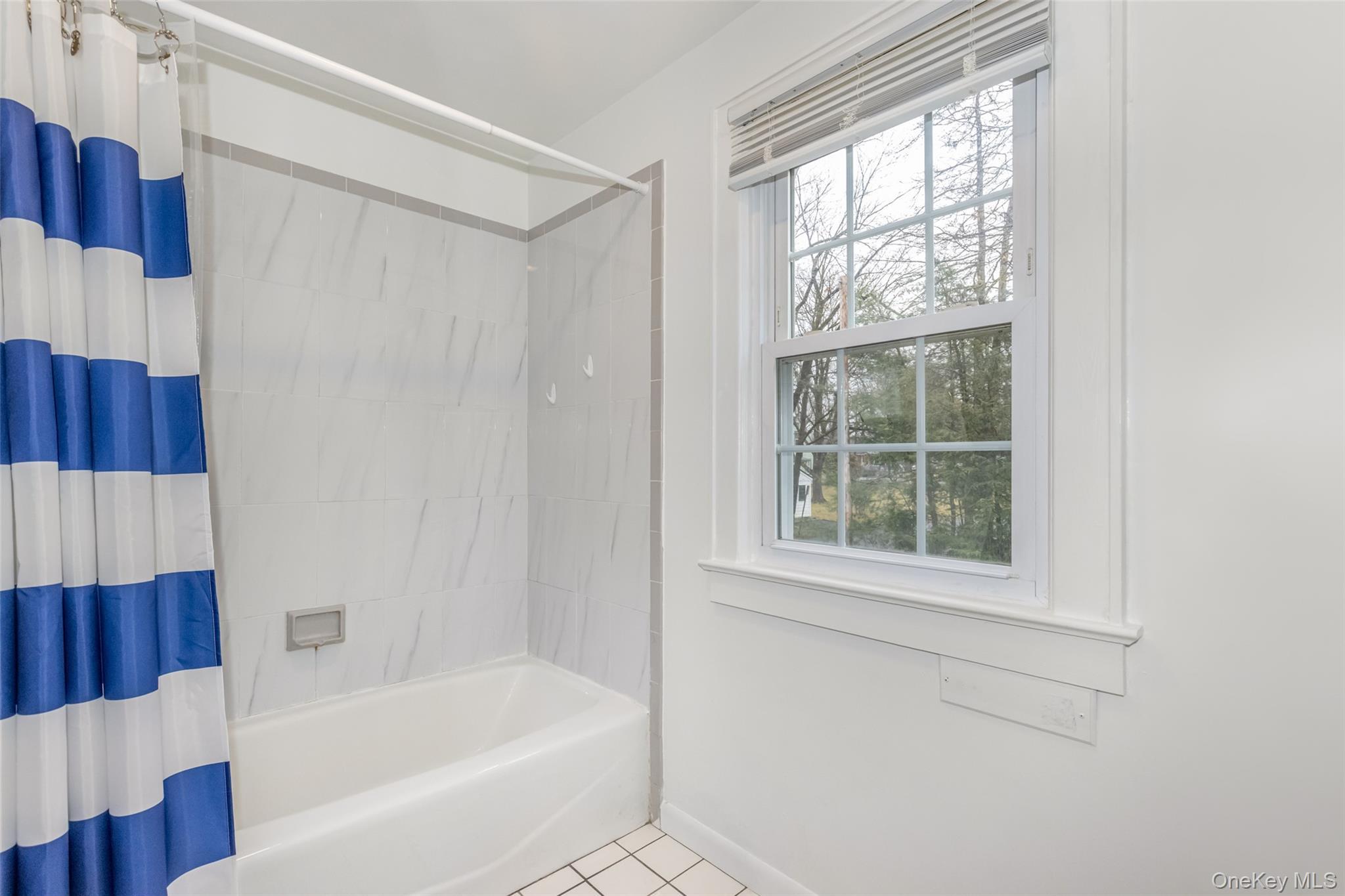 Single Family Millrock  Ulster County, NY 12561, MLS-955749-10