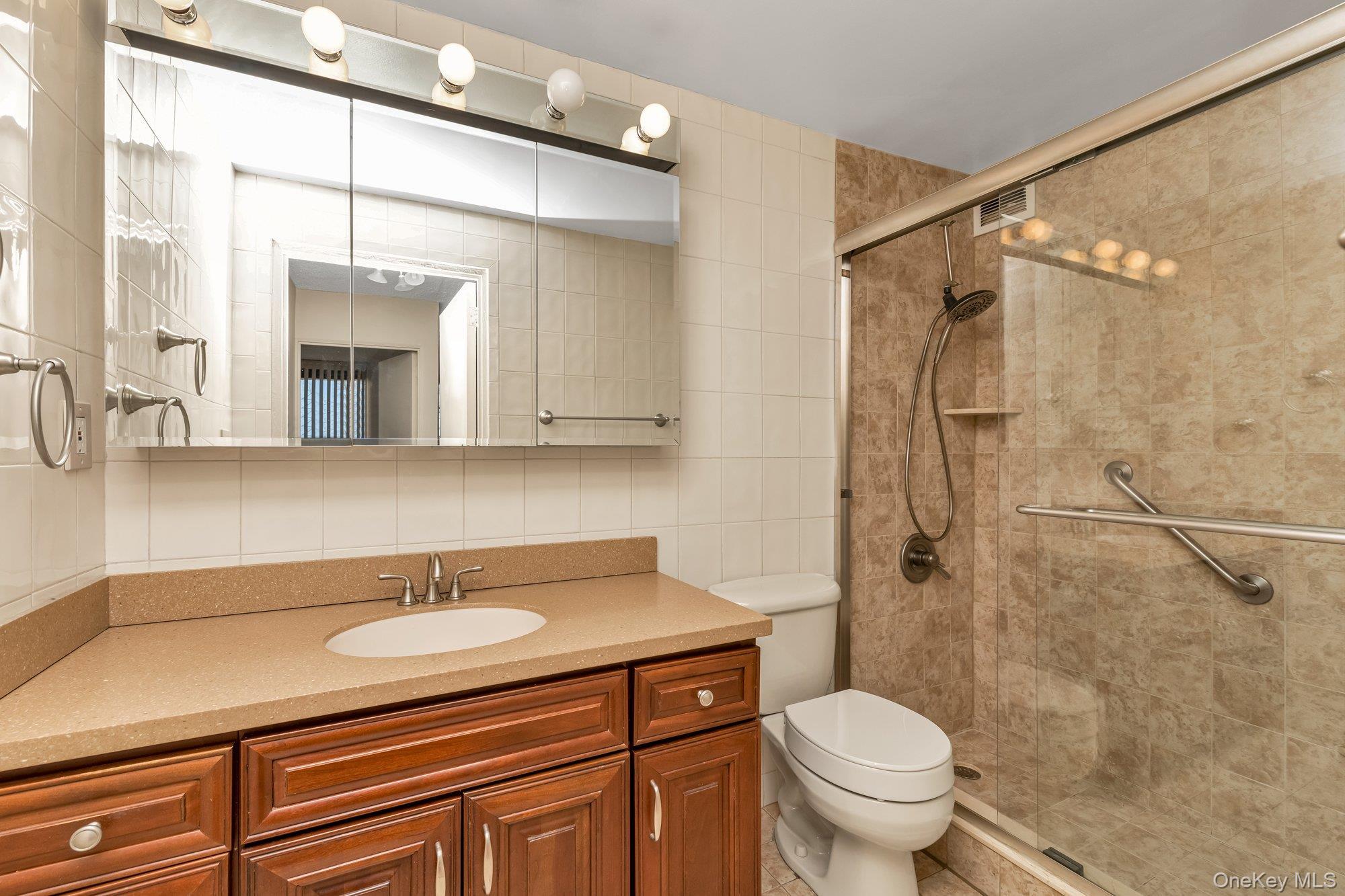 Coop 9th  Queens, NY 11357, MLS-955765-9