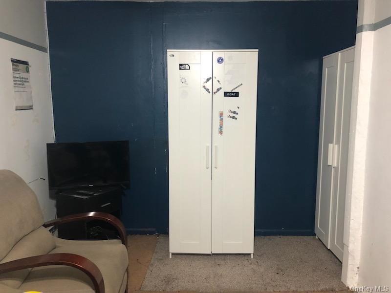 Single Family Matilda  Bronx, NY 10470, MLS-955766-6