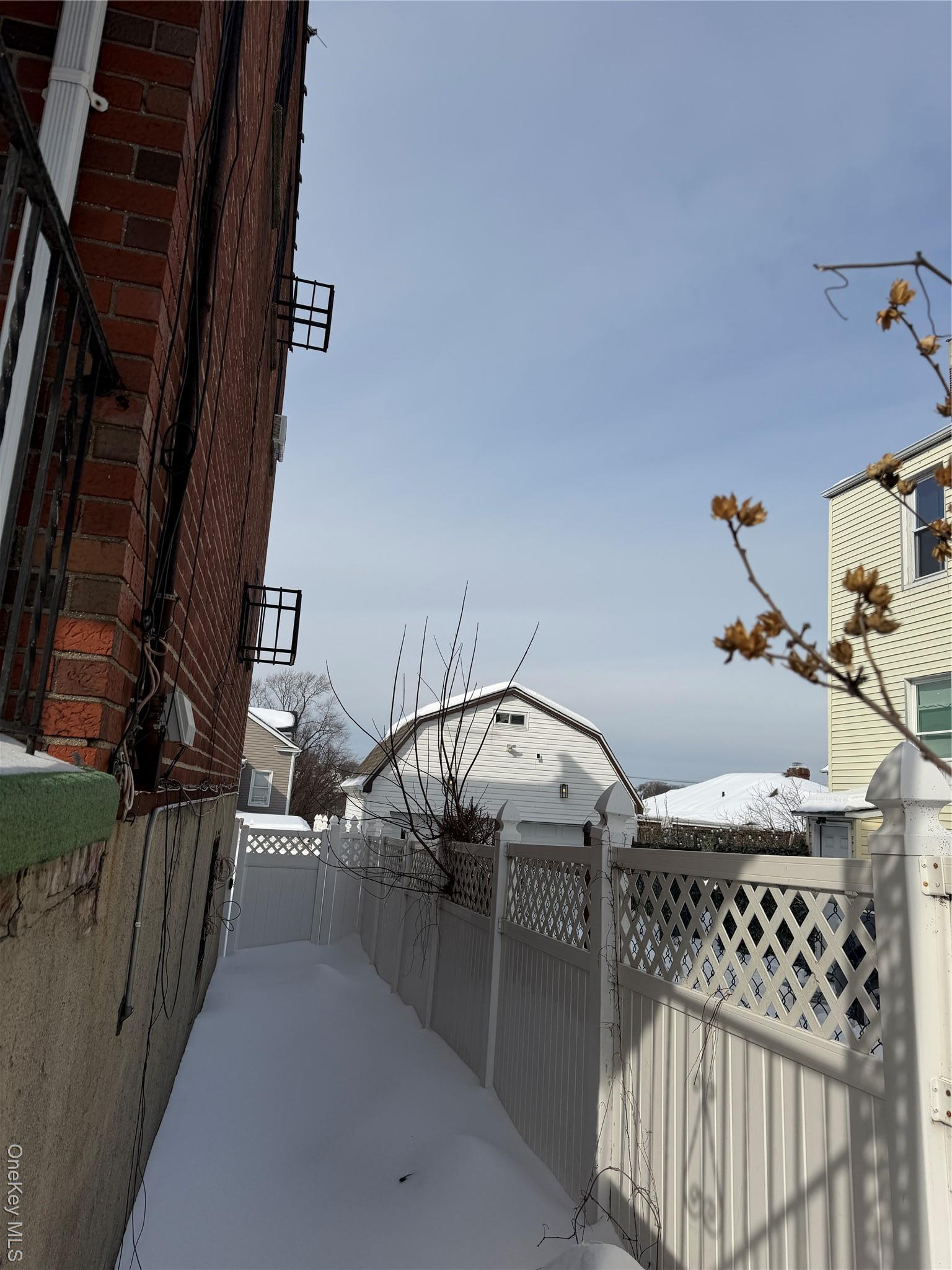 Single Family Matilda  Bronx, NY 10470, MLS-955766-9