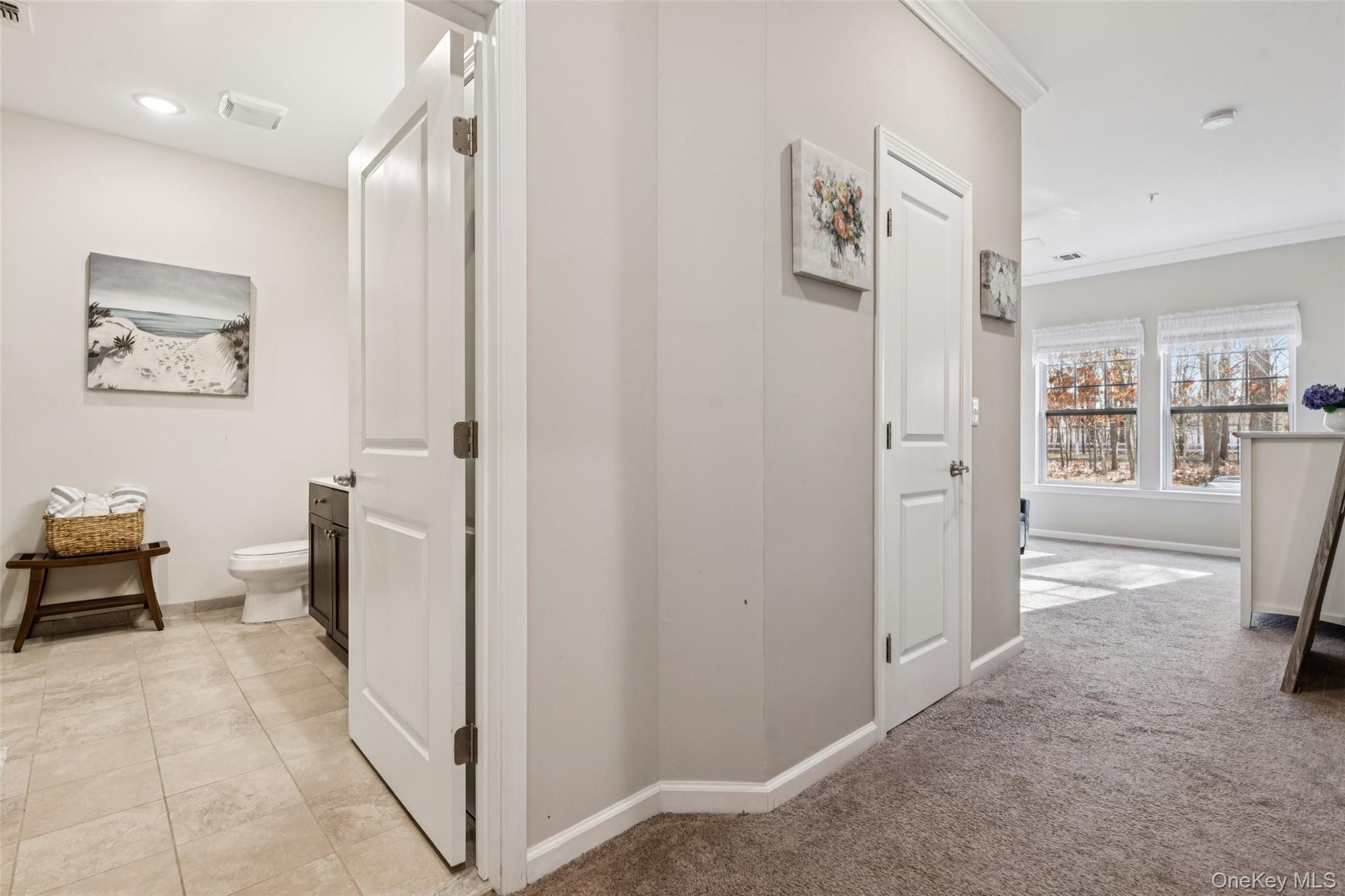 Condo Greentree  Suffolk County, NY 11967, MLS-955814-15