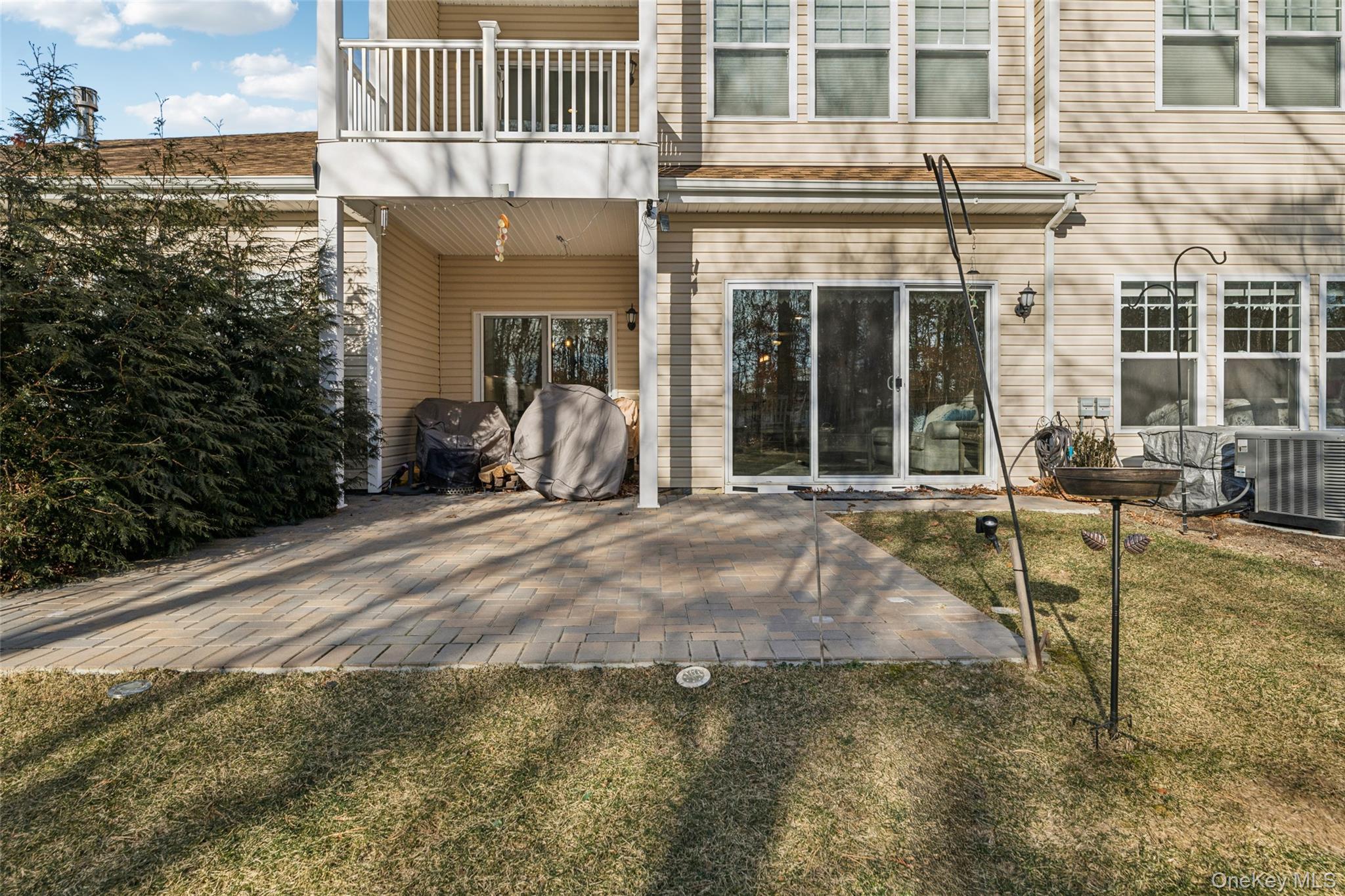 Condo Greentree  Suffolk County, NY 11967, MLS-955814-29