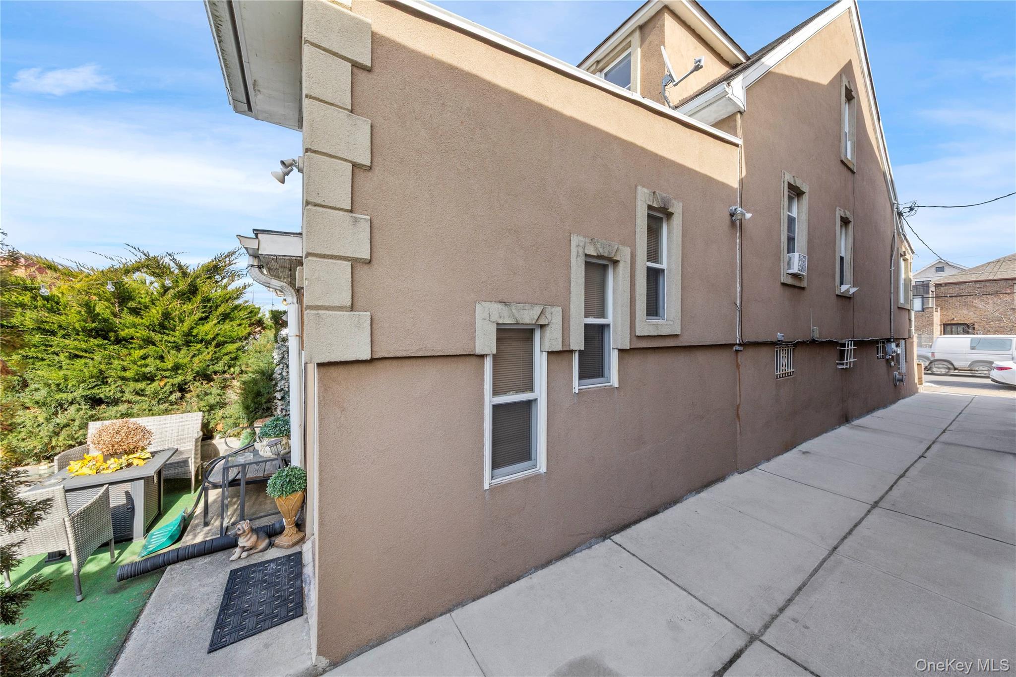 Single Family 73rd  Queens, NY 11370, MLS-955841-4