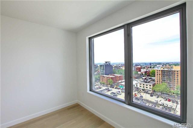 Condo 39th  Queens, NY 11354, MLS-955894-10