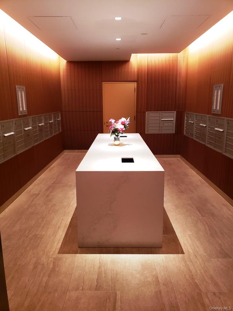 Condo 39th  Queens, NY 11354, MLS-955894-16