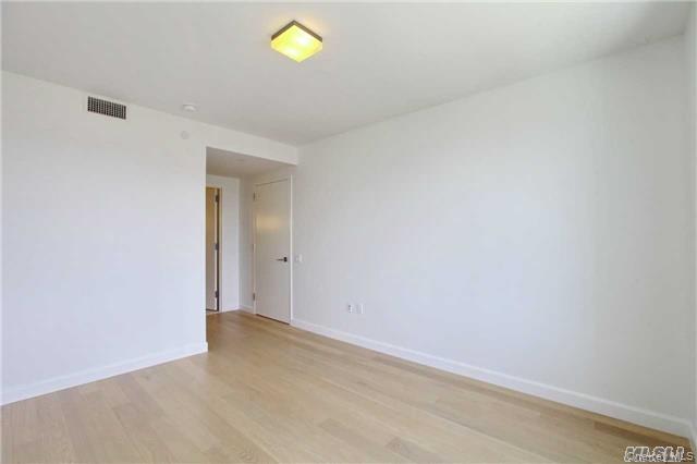 Condo 39th  Queens, NY 11354, MLS-955894-7