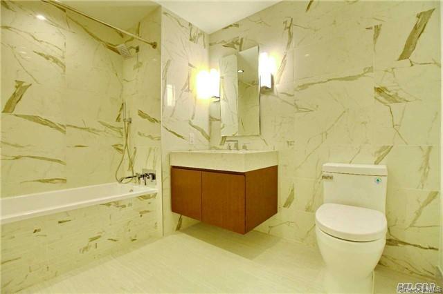 Condo 39th  Queens, NY 11354, MLS-955894-9