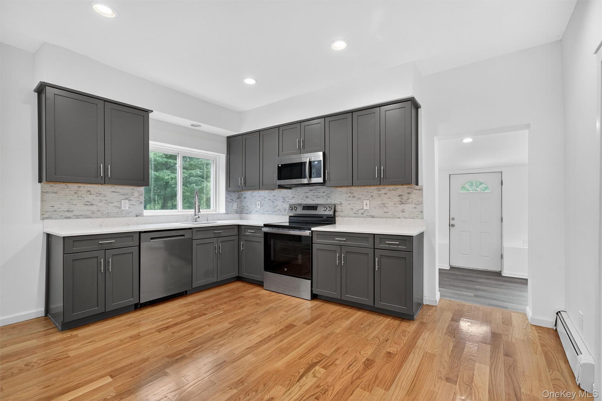 Single Family Holloran  Orange County, NY 12553, MLS-955895-2