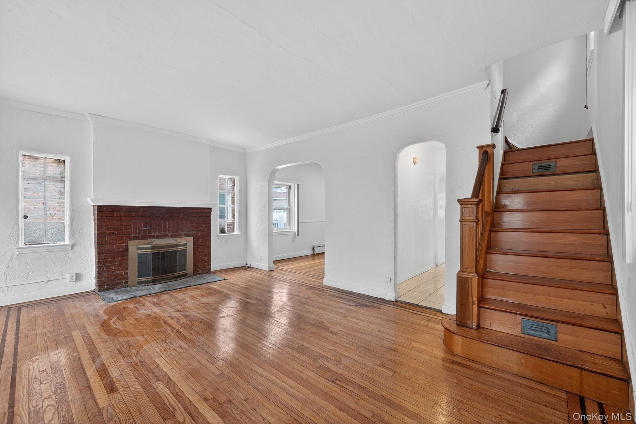 Single Family 228th  Queens, NY 11413, MLS-955904-5