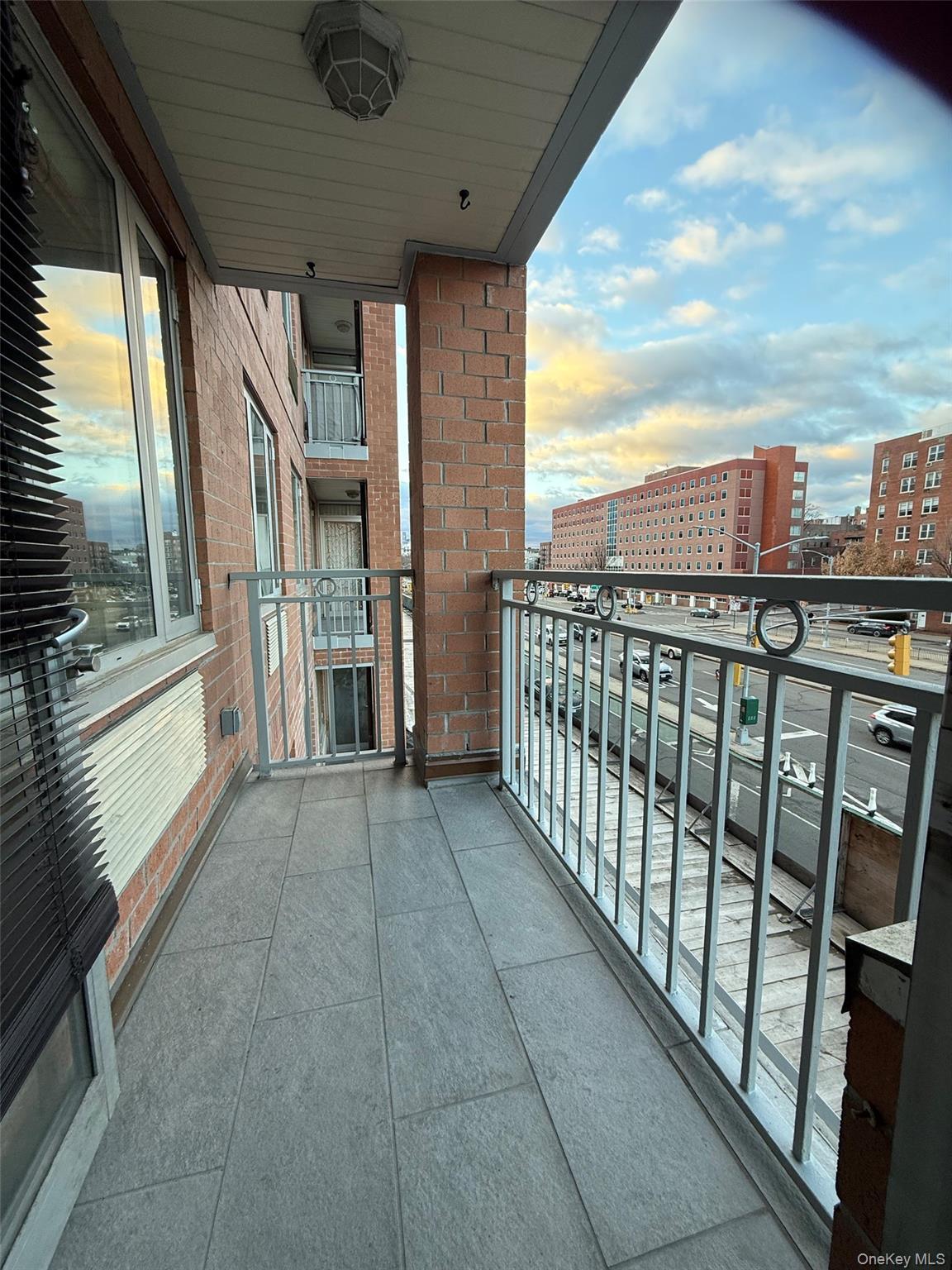 Condo Queens Queens, NY 11377, MLS-955905-13