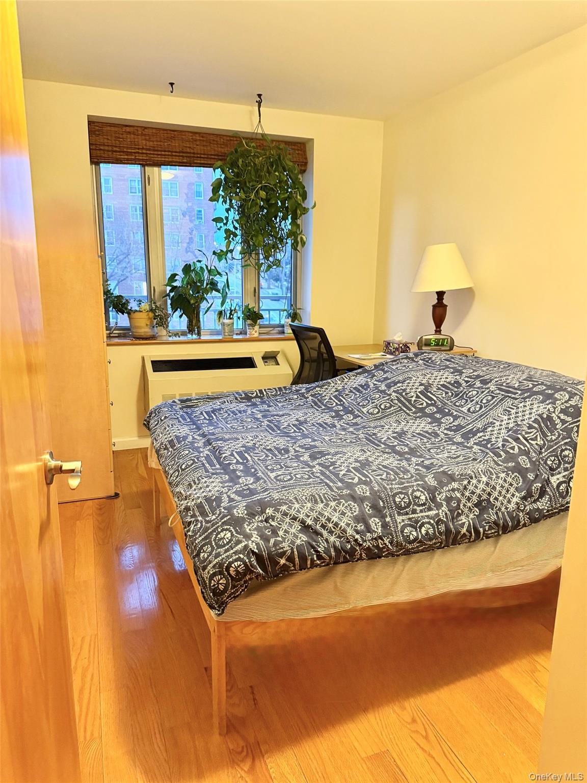 Condo Queens Queens, NY 11377, MLS-955905-8