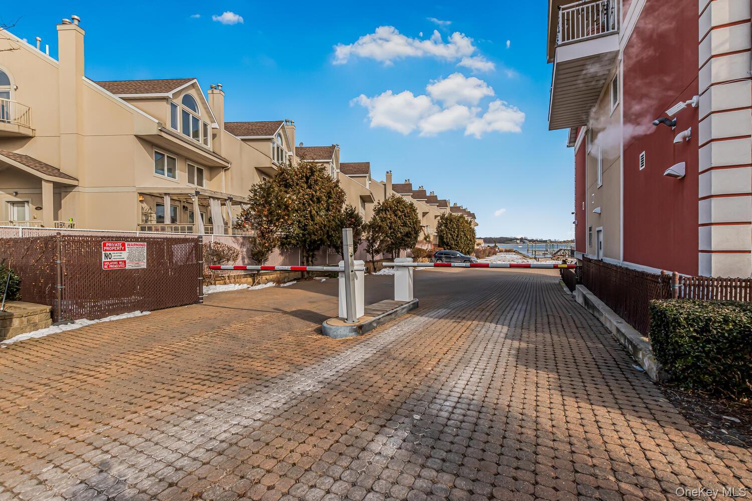 Condo Outlook  Bronx, NY 10465, MLS-955911-19