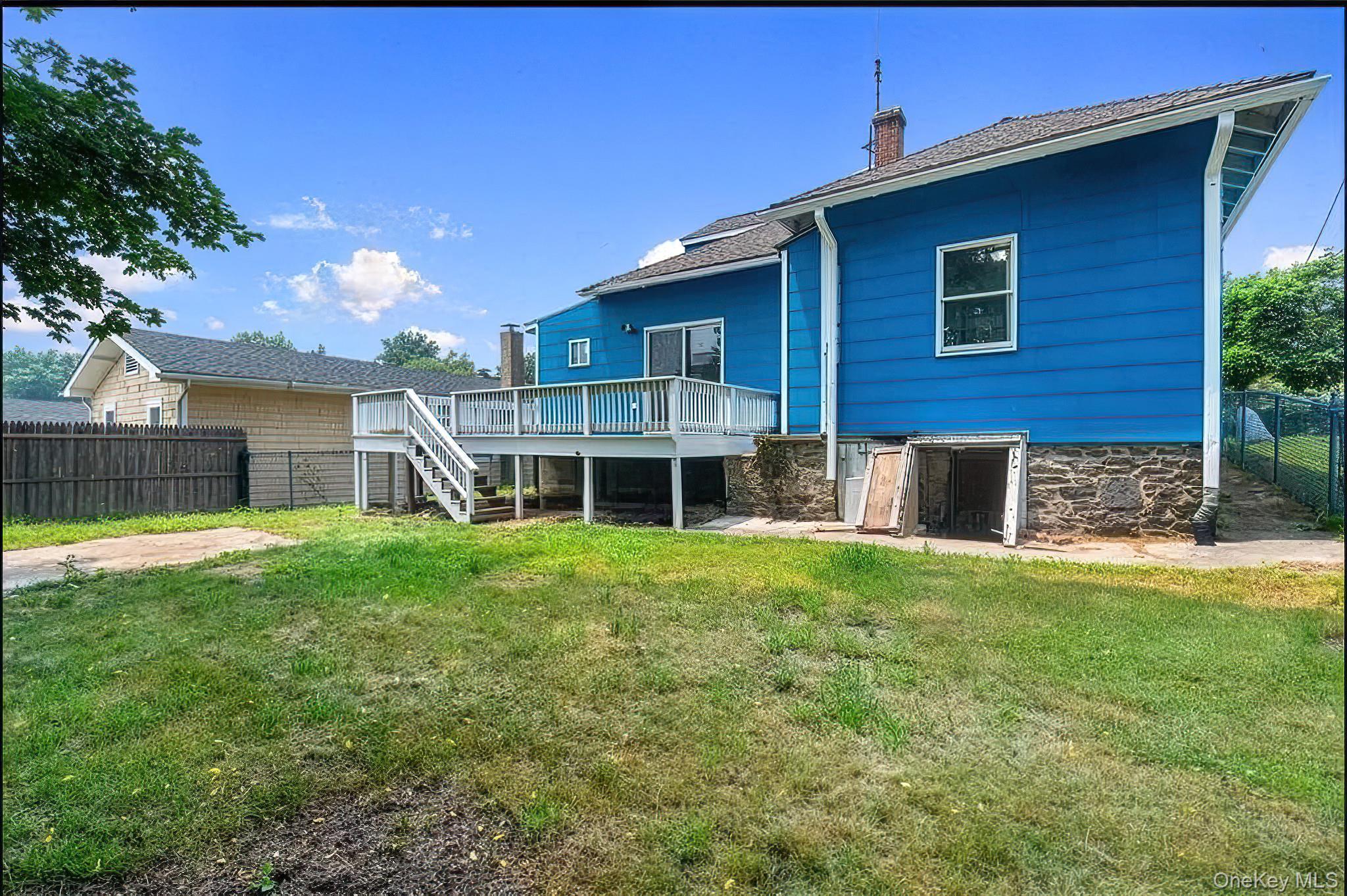 Single Family Elm  Westchester County, NY 10573, MLS-955947-16