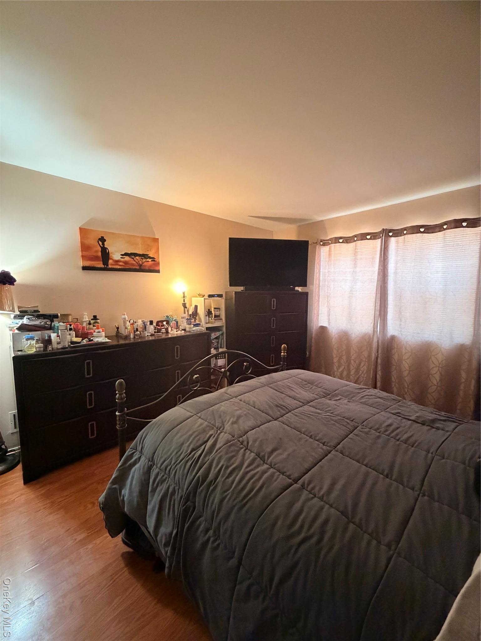 Condo Schleigel Suffolk County, NY 11701, MLS-955950-25