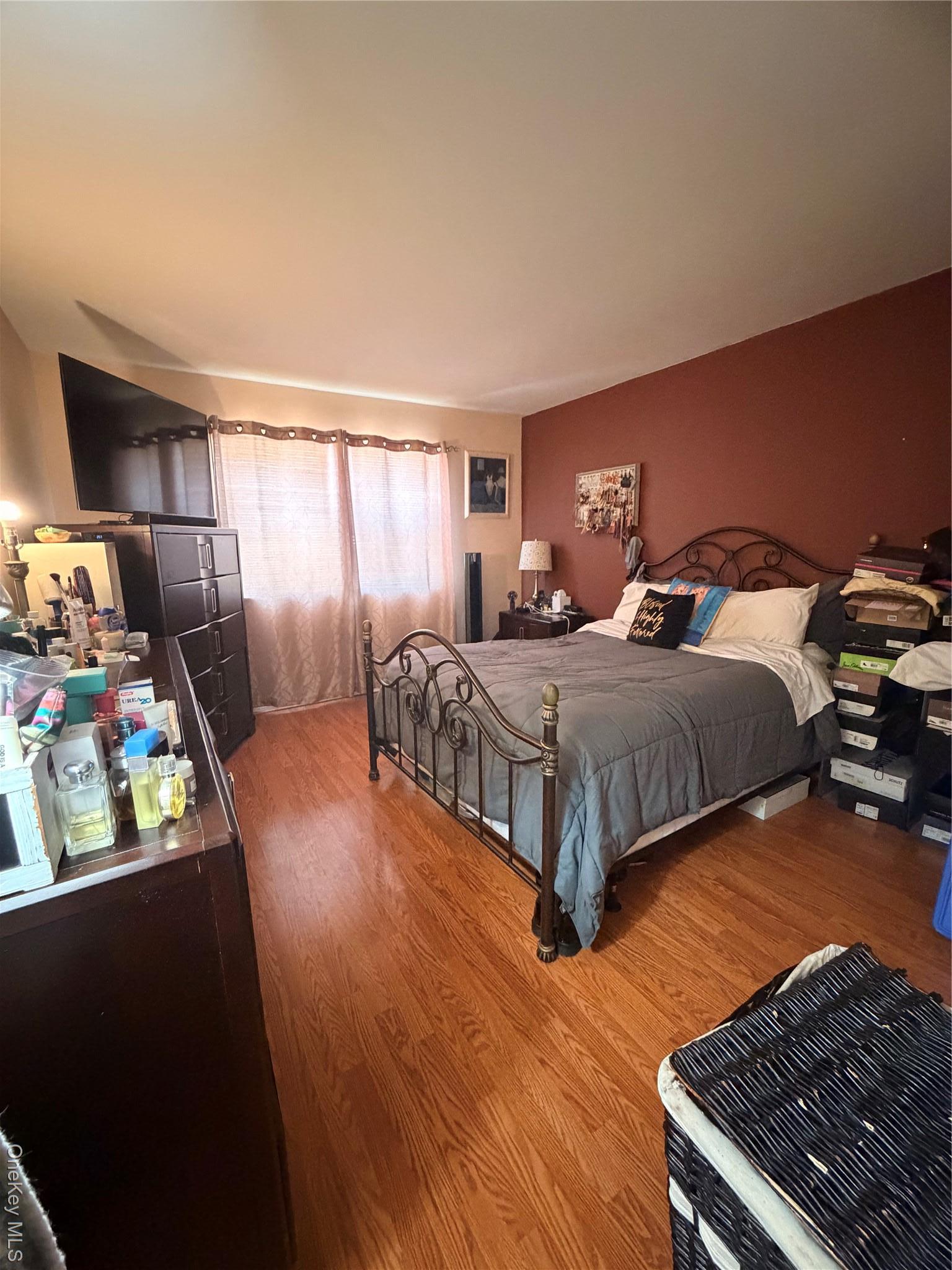 Condo Schleigel Suffolk County, NY 11701, MLS-955950-27