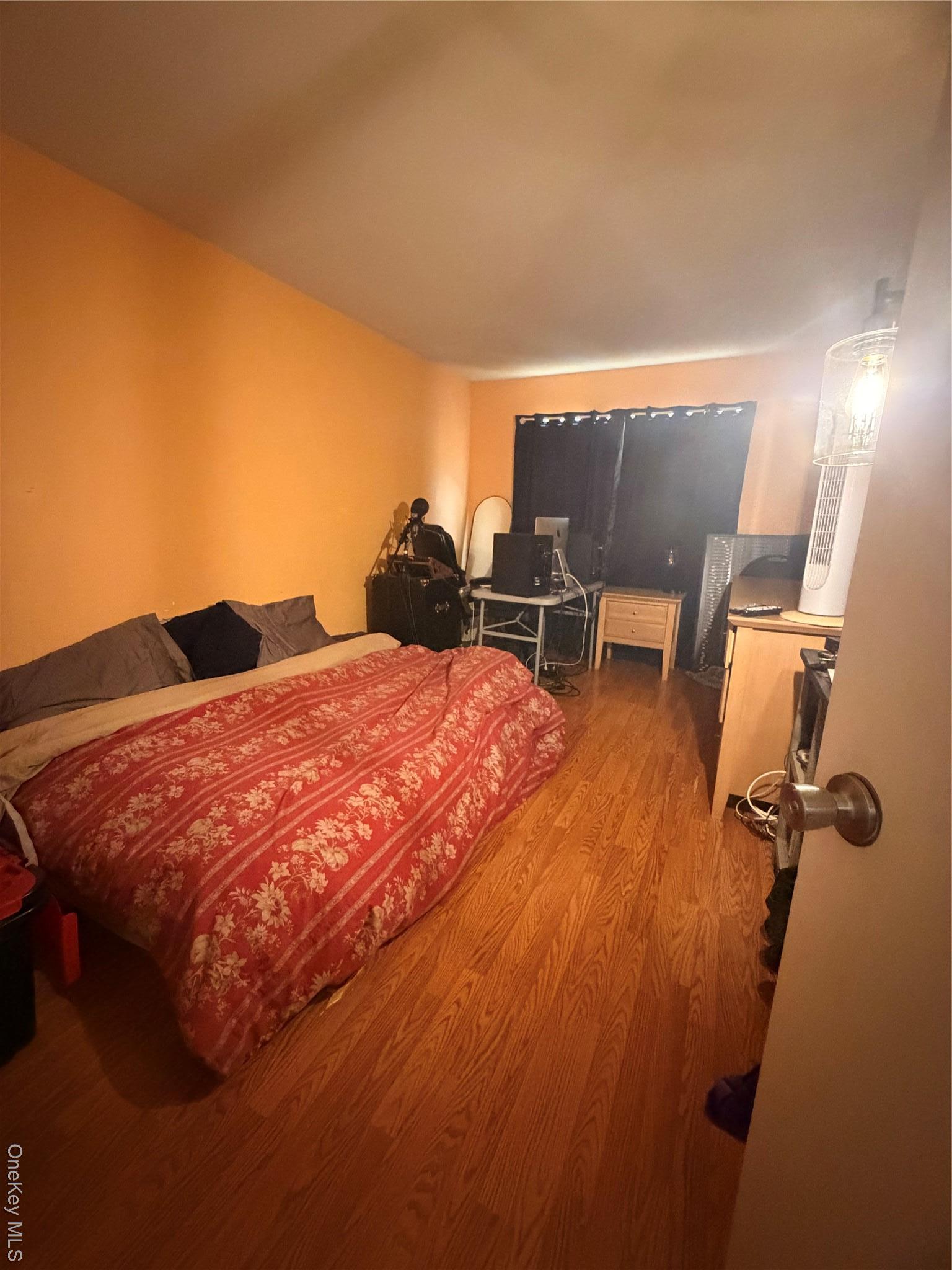 Condo Schleigel Suffolk County, NY 11701, MLS-955950-30