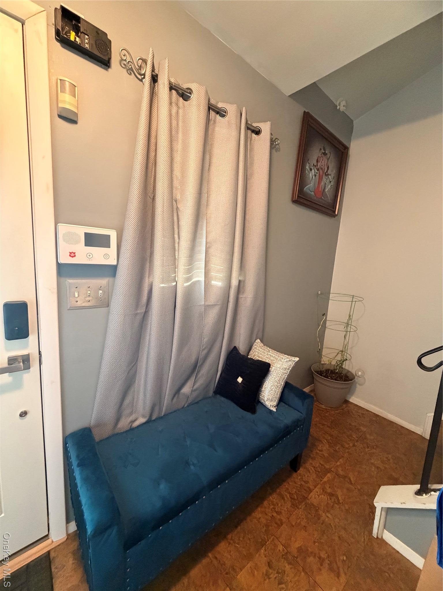 Condo Schleigel Suffolk County, NY 11701, MLS-955950-32