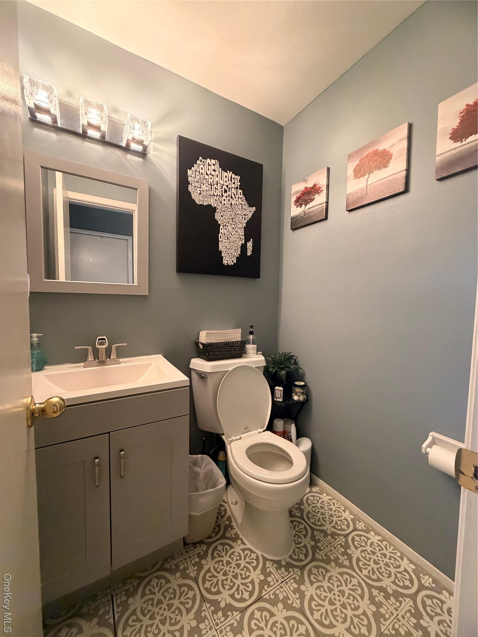 Condo Schleigel Suffolk County, NY 11701, MLS-955950-5