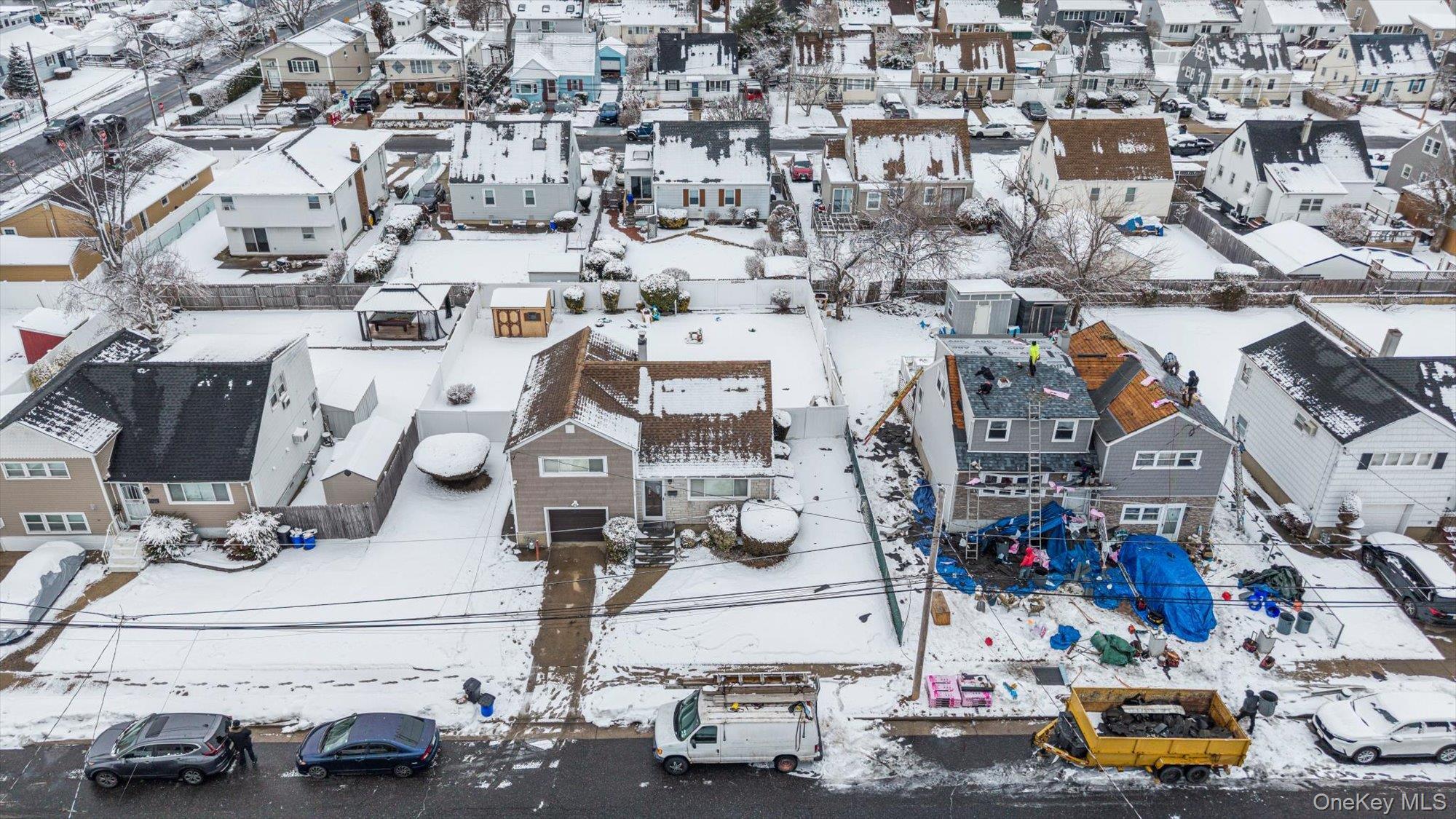 Single Family Layton  Nassau County, NY 11520, MLS-955951-25