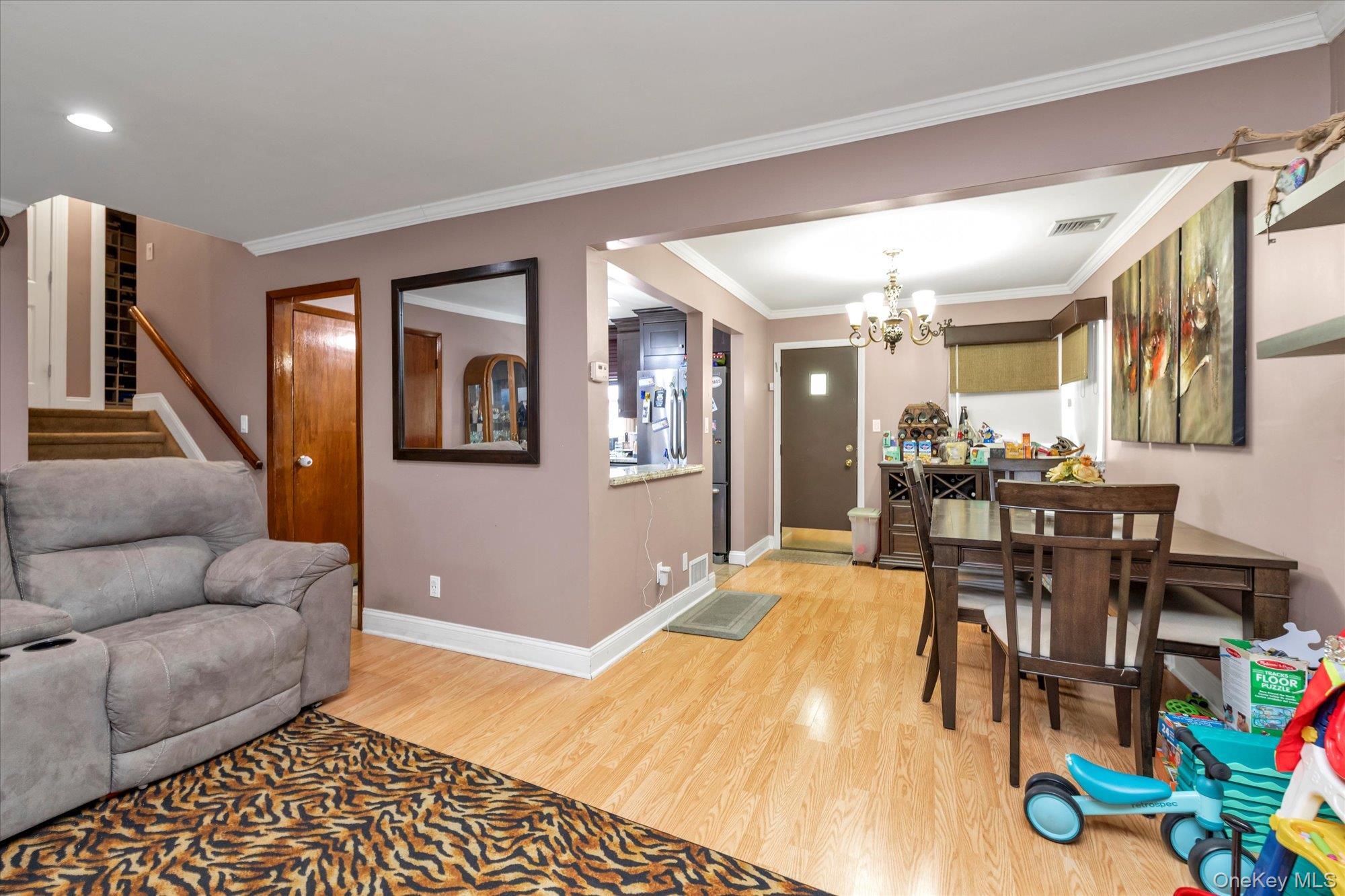 Single Family Layton  Nassau County, NY 11520, MLS-955951-5