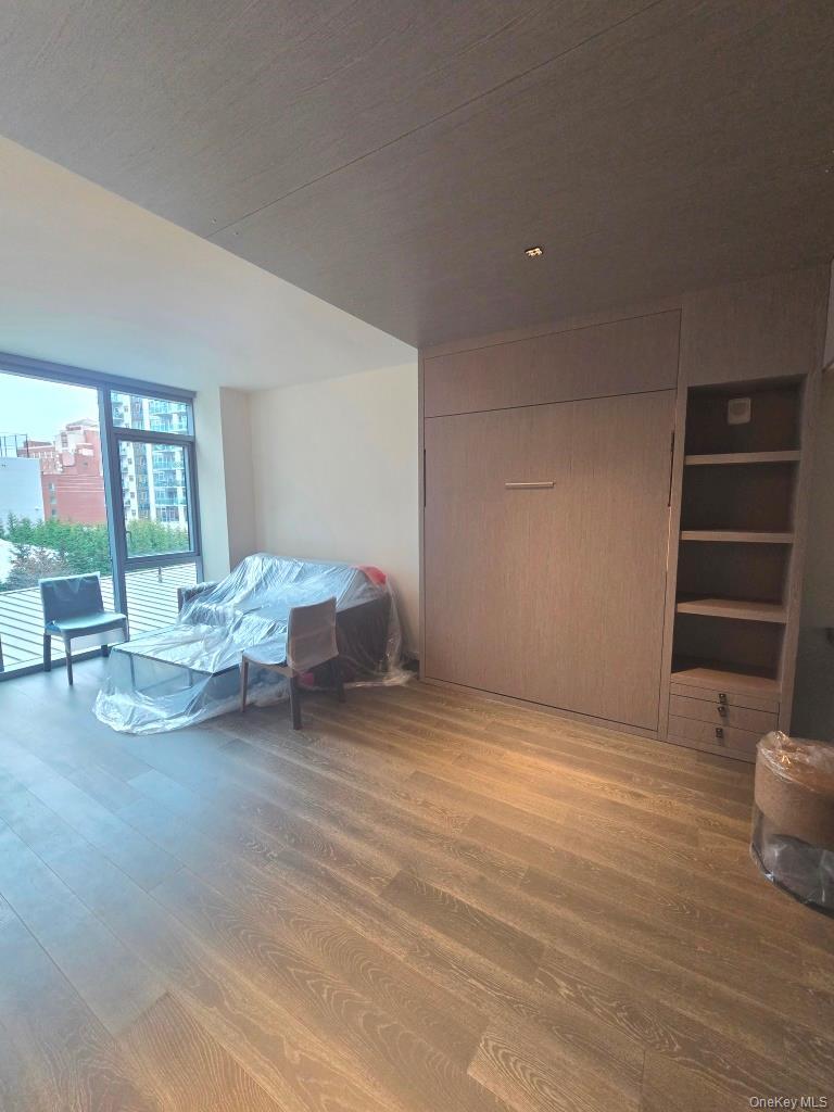 Condo 37th  Queens, NY 11354, MLS-955969-10