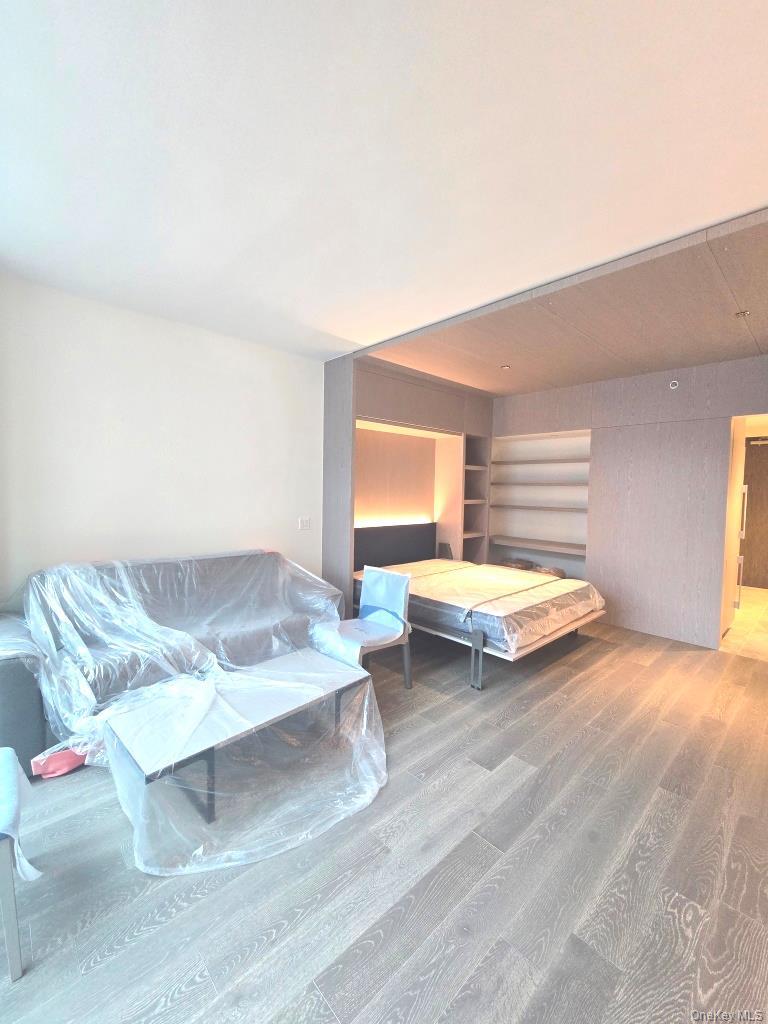 Condo 37th  Queens, NY 11354, MLS-955969-4