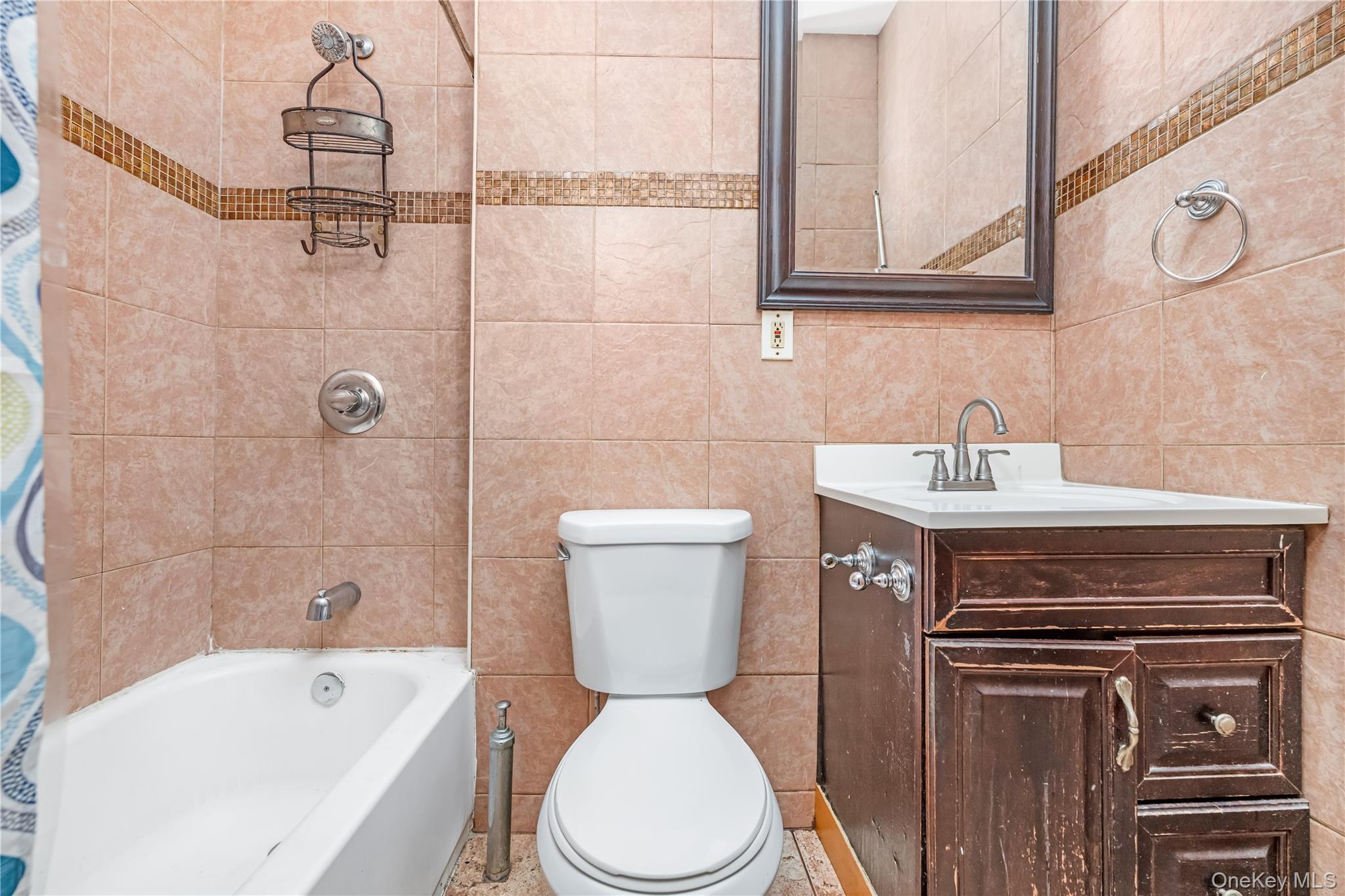 Single Family 86th  Brooklyn, NY 11236, MLS-955983-13