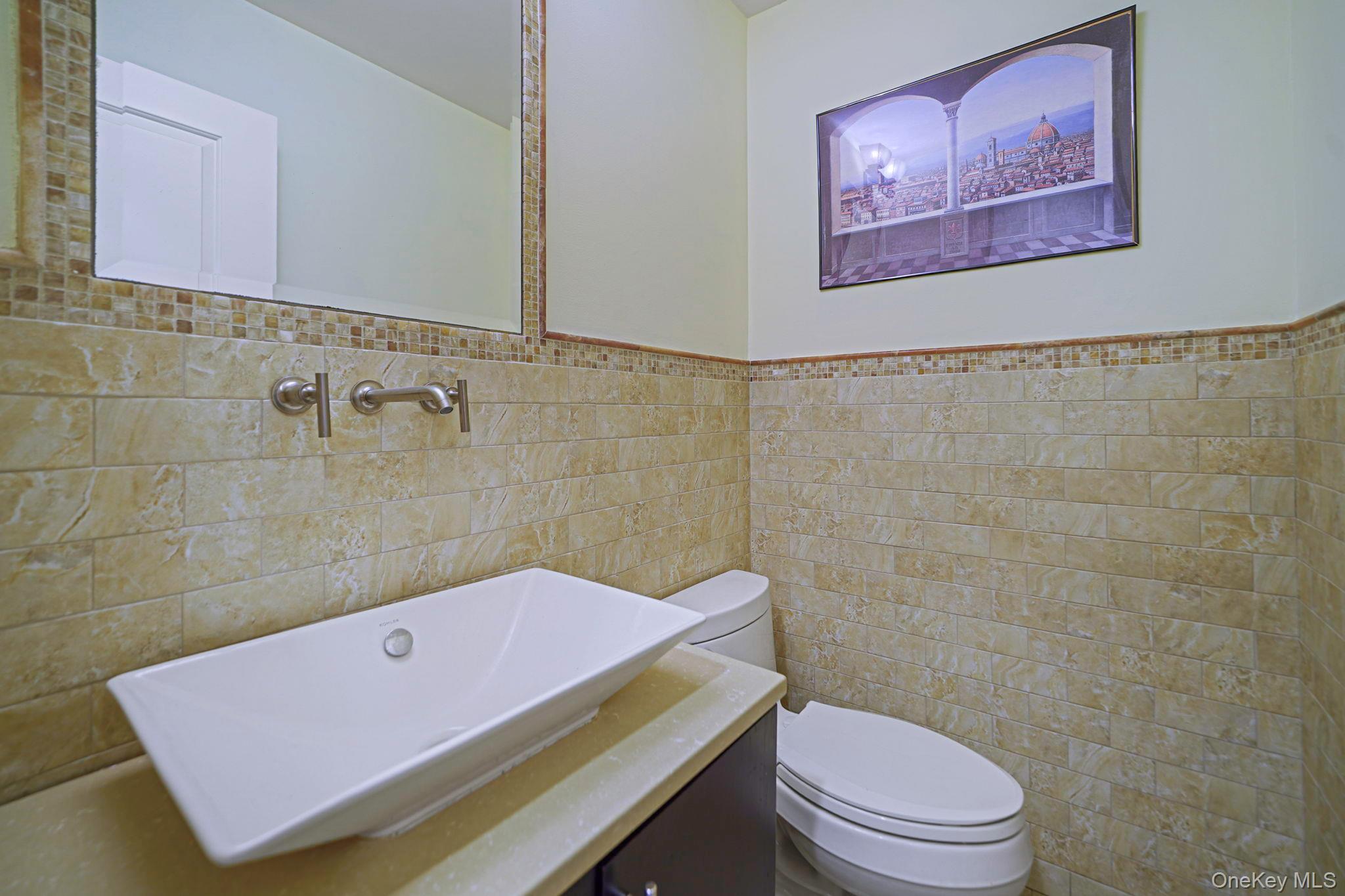 Condo Theresa  Suffolk County, NY 11777, MLS-956001-16