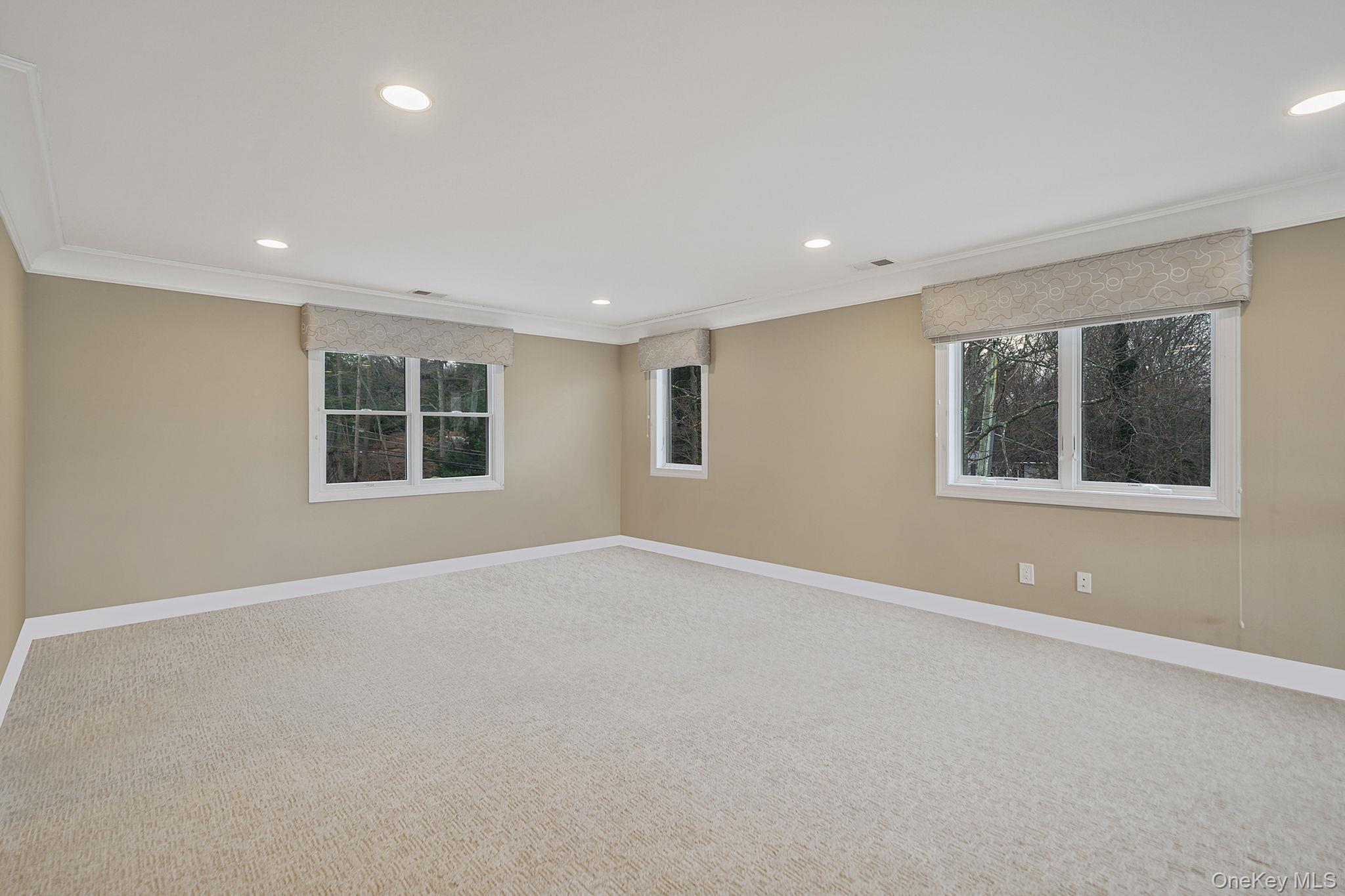 Condo Theresa  Suffolk County, NY 11777, MLS-956001-21