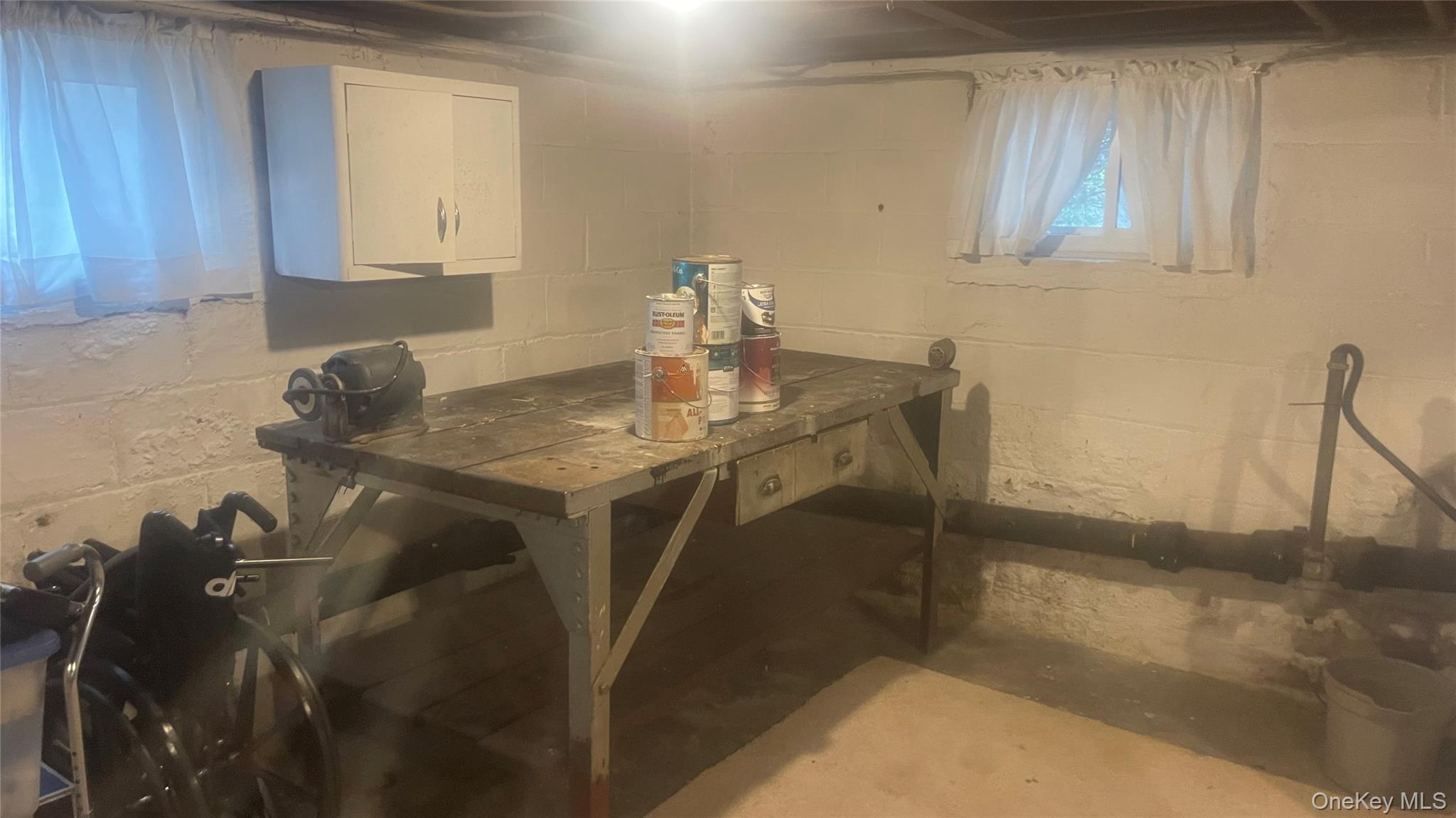 Single Family Eton  Nassau County, NY 11581, MLS-956027-27