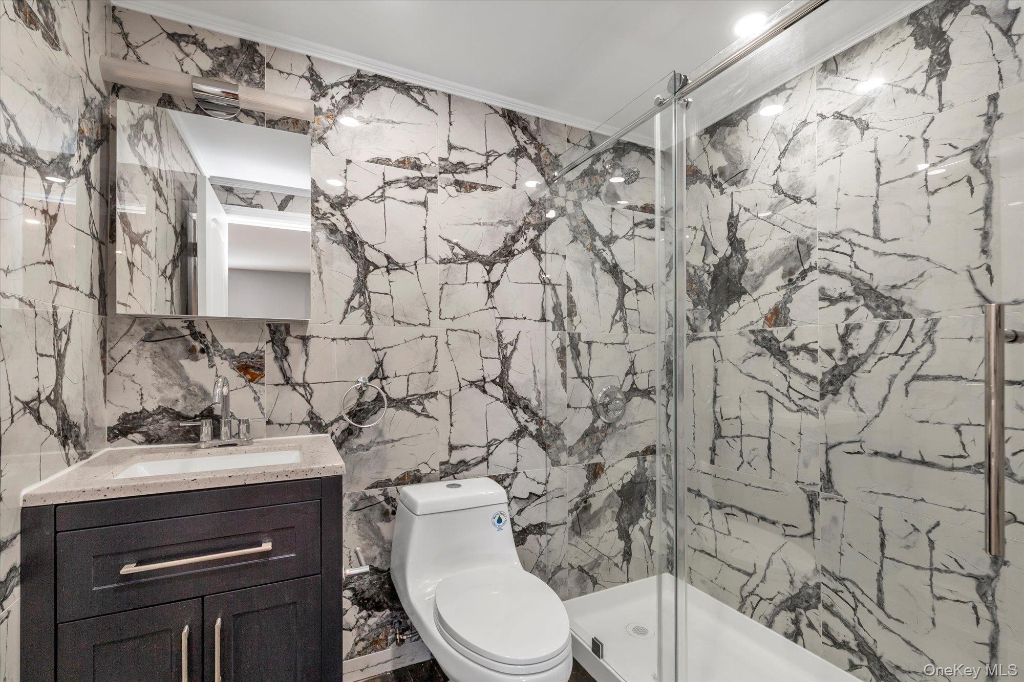 Single Family Nashville  Queens, NY 11413, MLS-956036-20