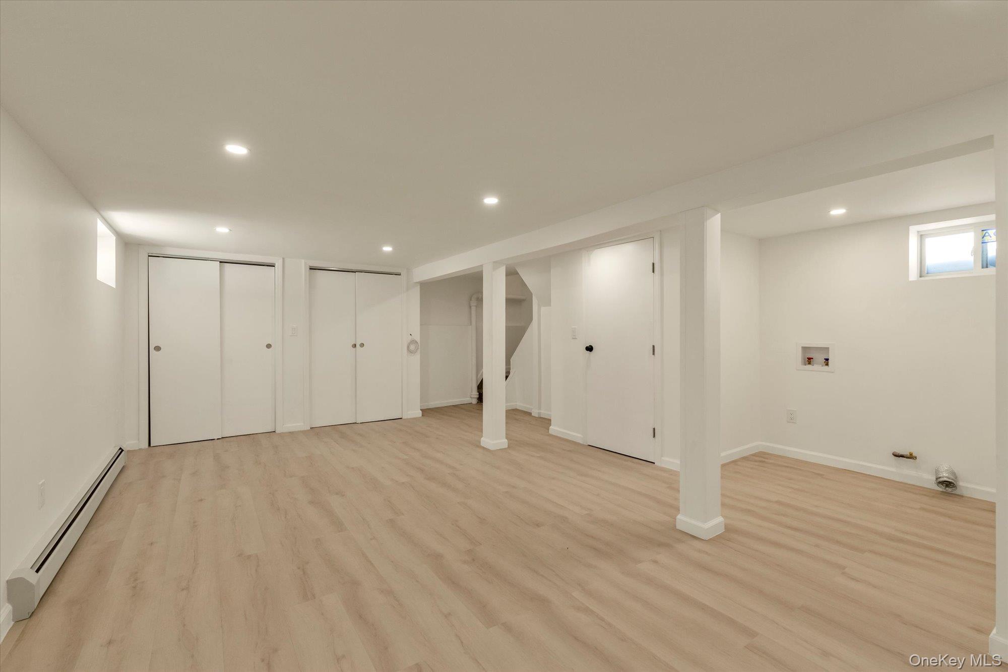 Single Family Nashville  Queens, NY 11413, MLS-956036-22