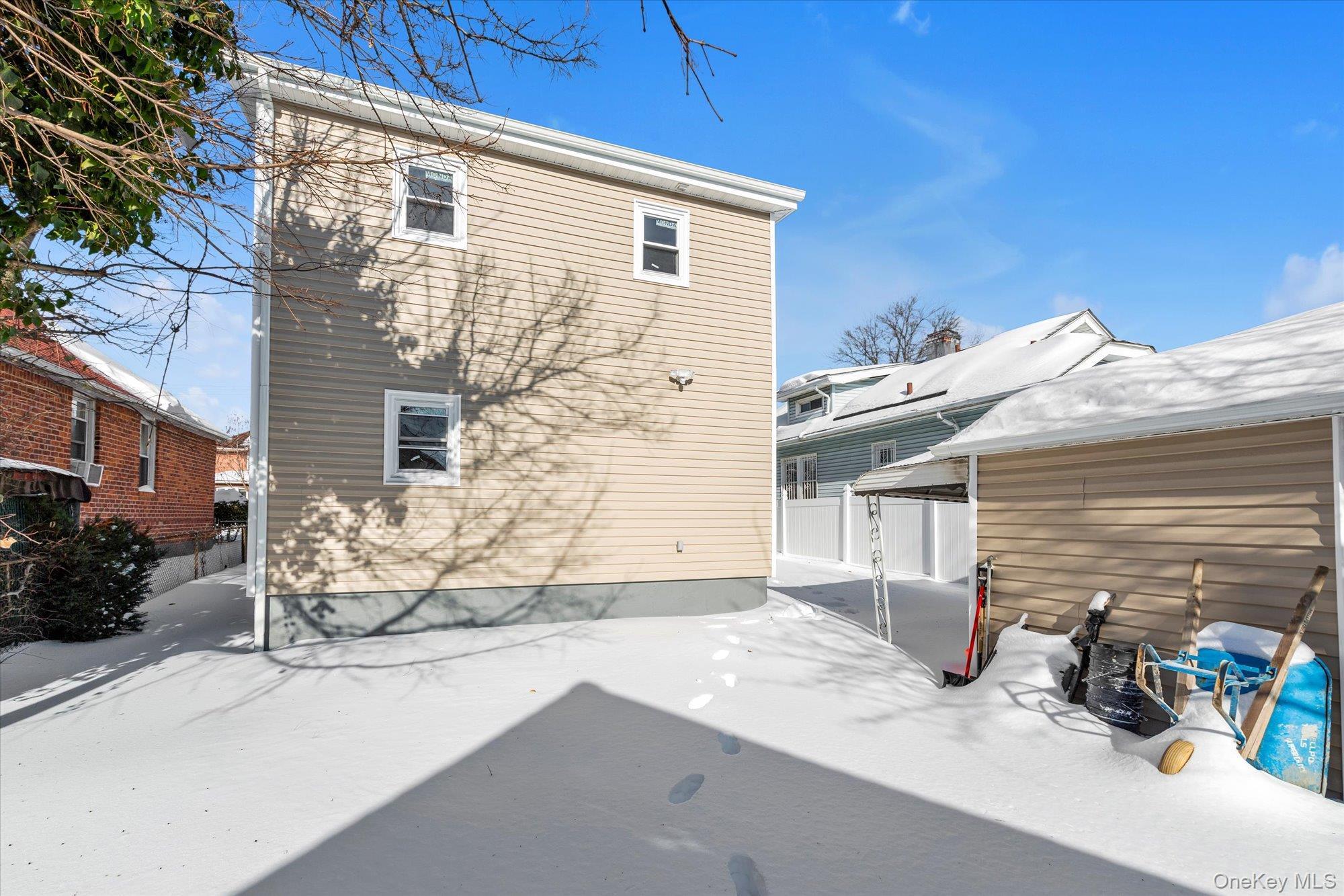 Single Family Nashville  Queens, NY 11413, MLS-956036-24