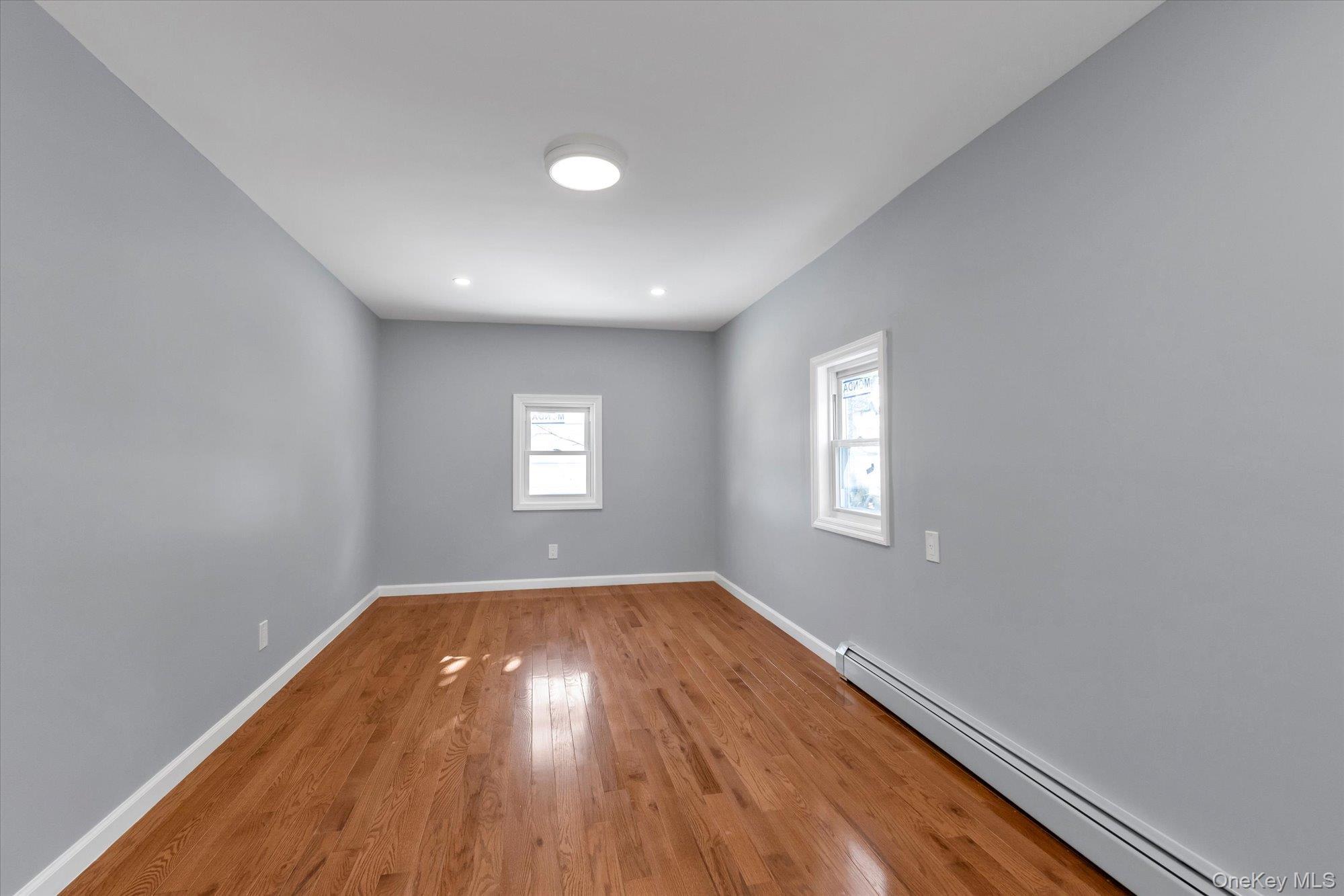 Single Family Nashville  Queens, NY 11413, MLS-956036-9