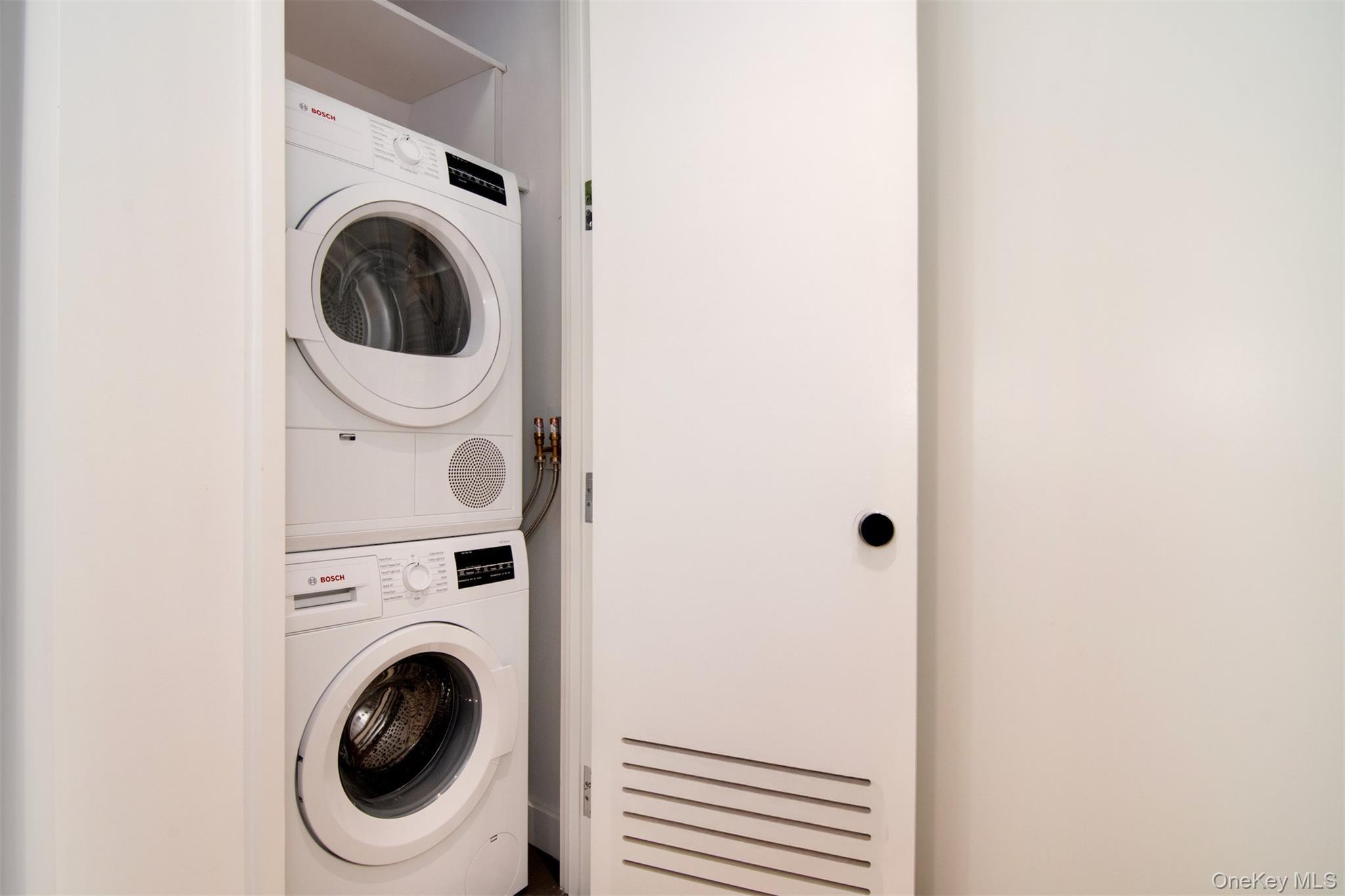 Condo Charlton  Manhattan, NY 10014, MLS-956065-14