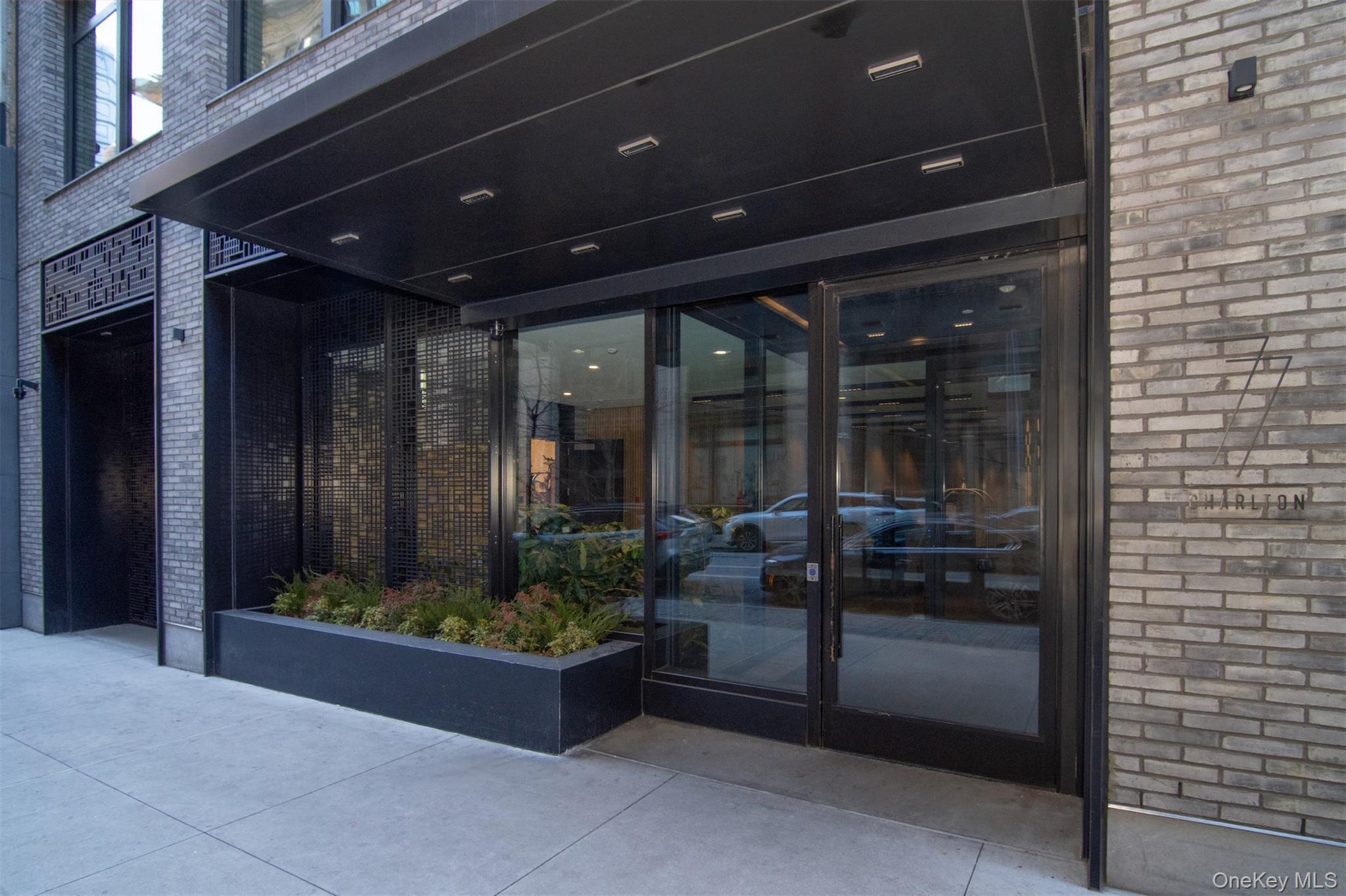 Condo Charlton  Manhattan, NY 10014, MLS-956065-16